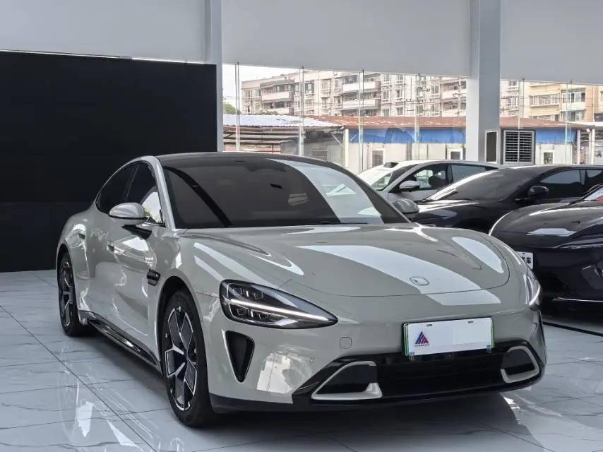 MI SU7 2024 700km Rear Drive Standard Founding Edition 3
