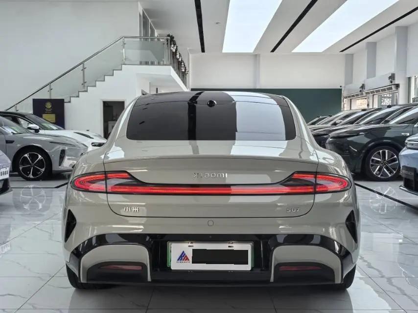 MI SU7 2024 700km Rear Drive Standard Founding Edition 9