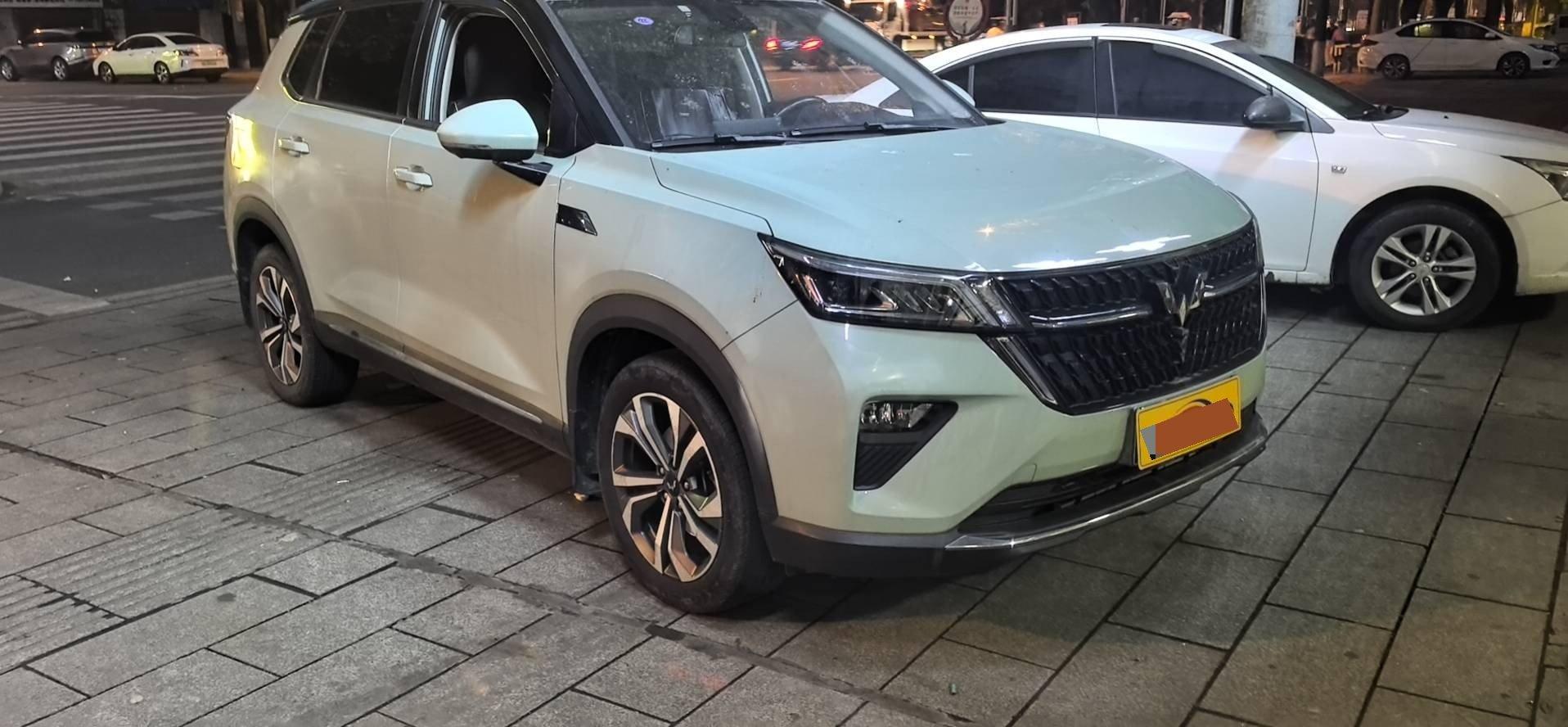 WuLing Star 2021 1.5T CVT Star Obsidian Edition 2