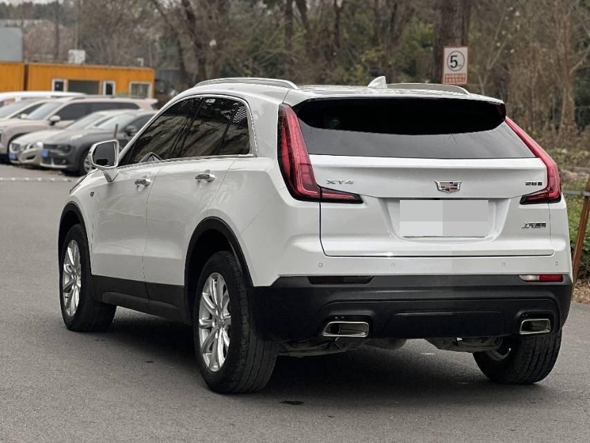Cadillac XT4 2022 28T Two-Drive Fashion Type 6