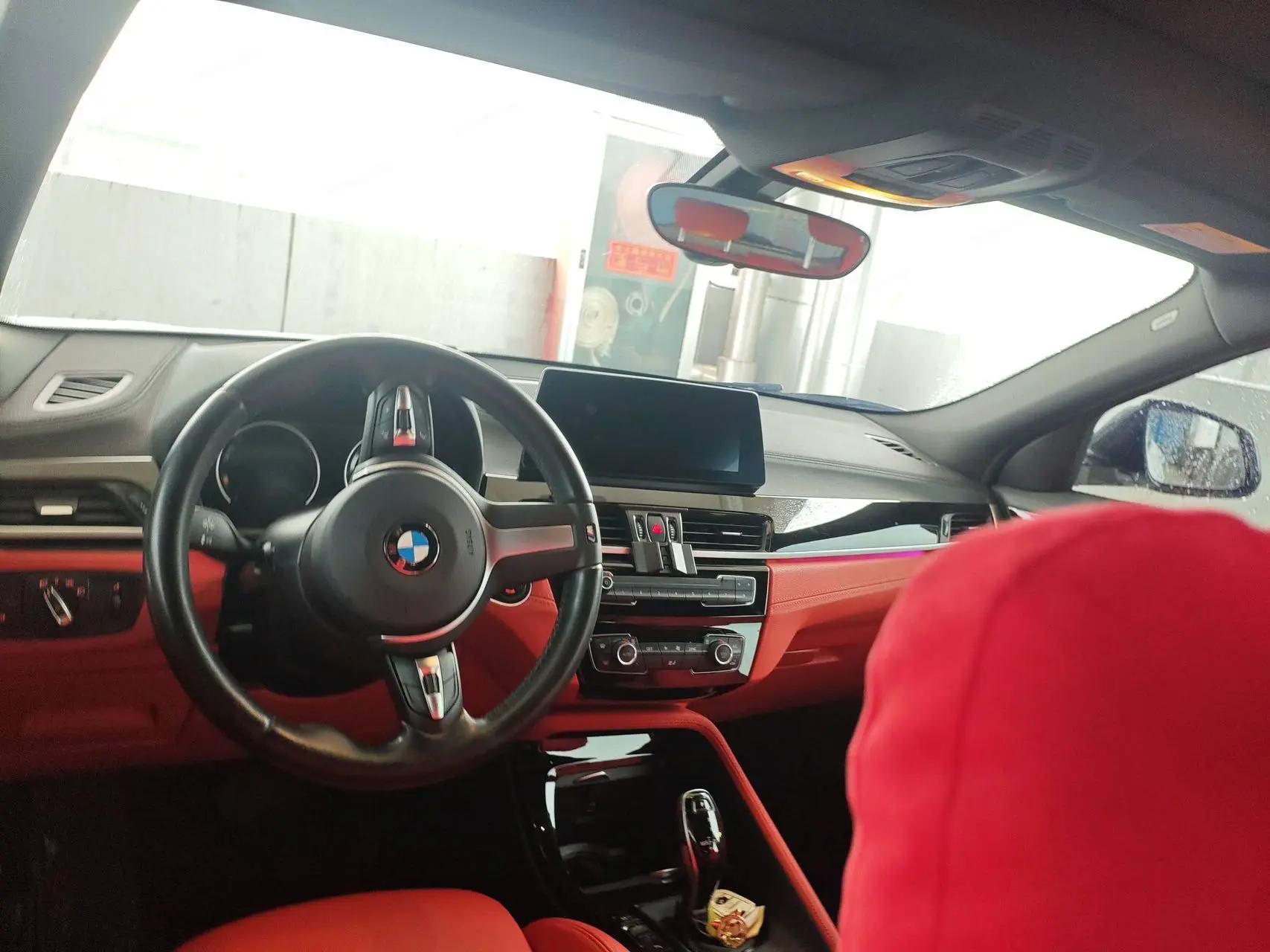 BMW X2 2021 sDrive25i M sports suit 2