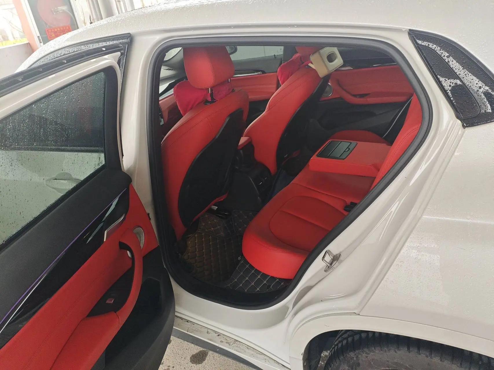 BMW X2 2021 sDrive25i M sports suit 4