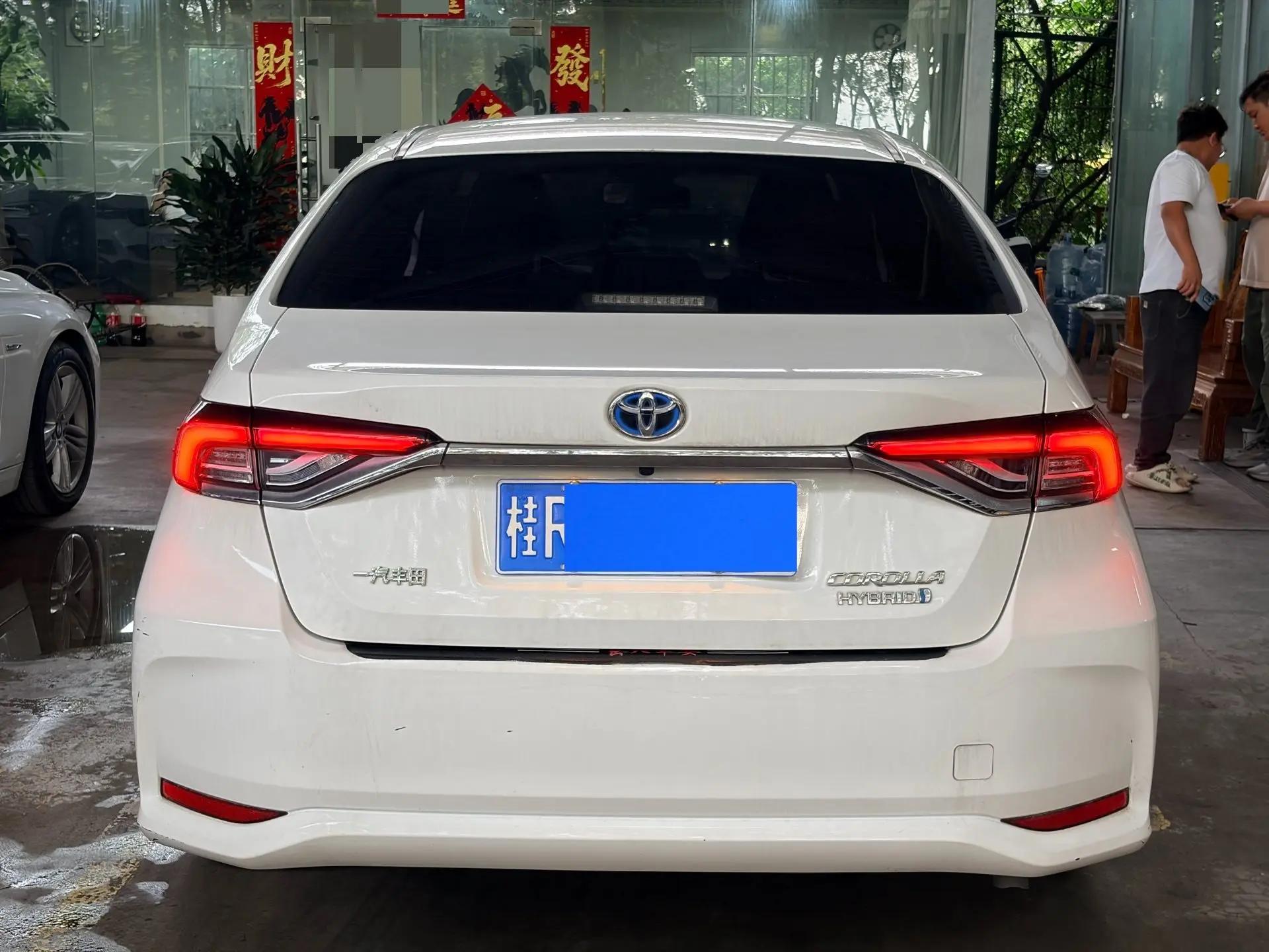 Corolla 2021 Double Engine 1.8L E-CVT Elite Edition 4