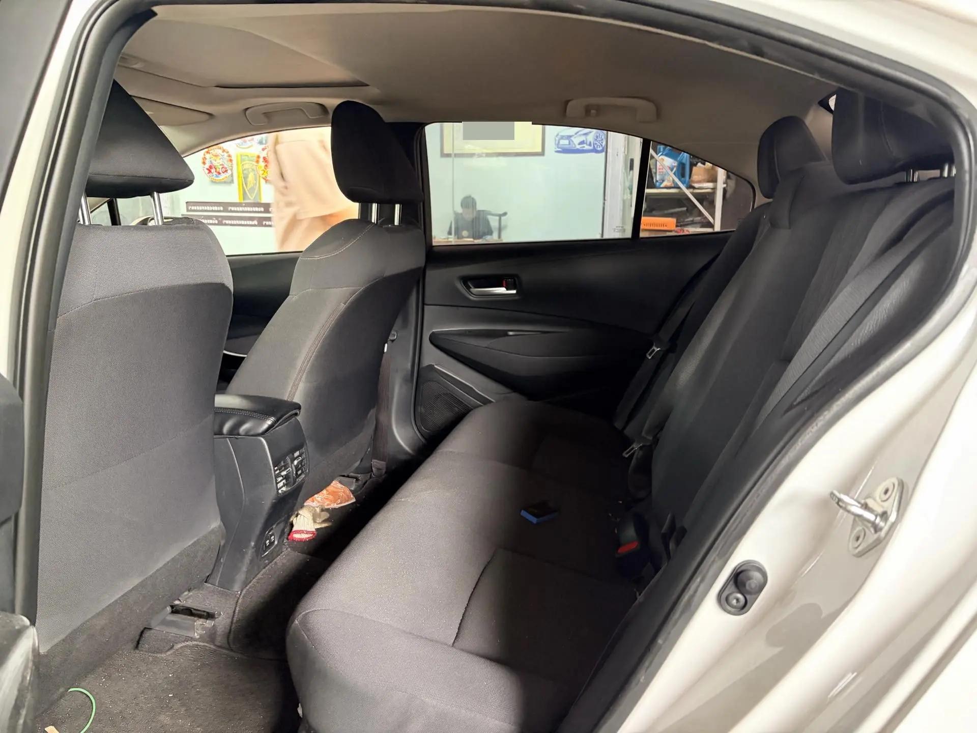 Corolla 2021 Double Engine 1.8L E-CVT Elite Edition 8