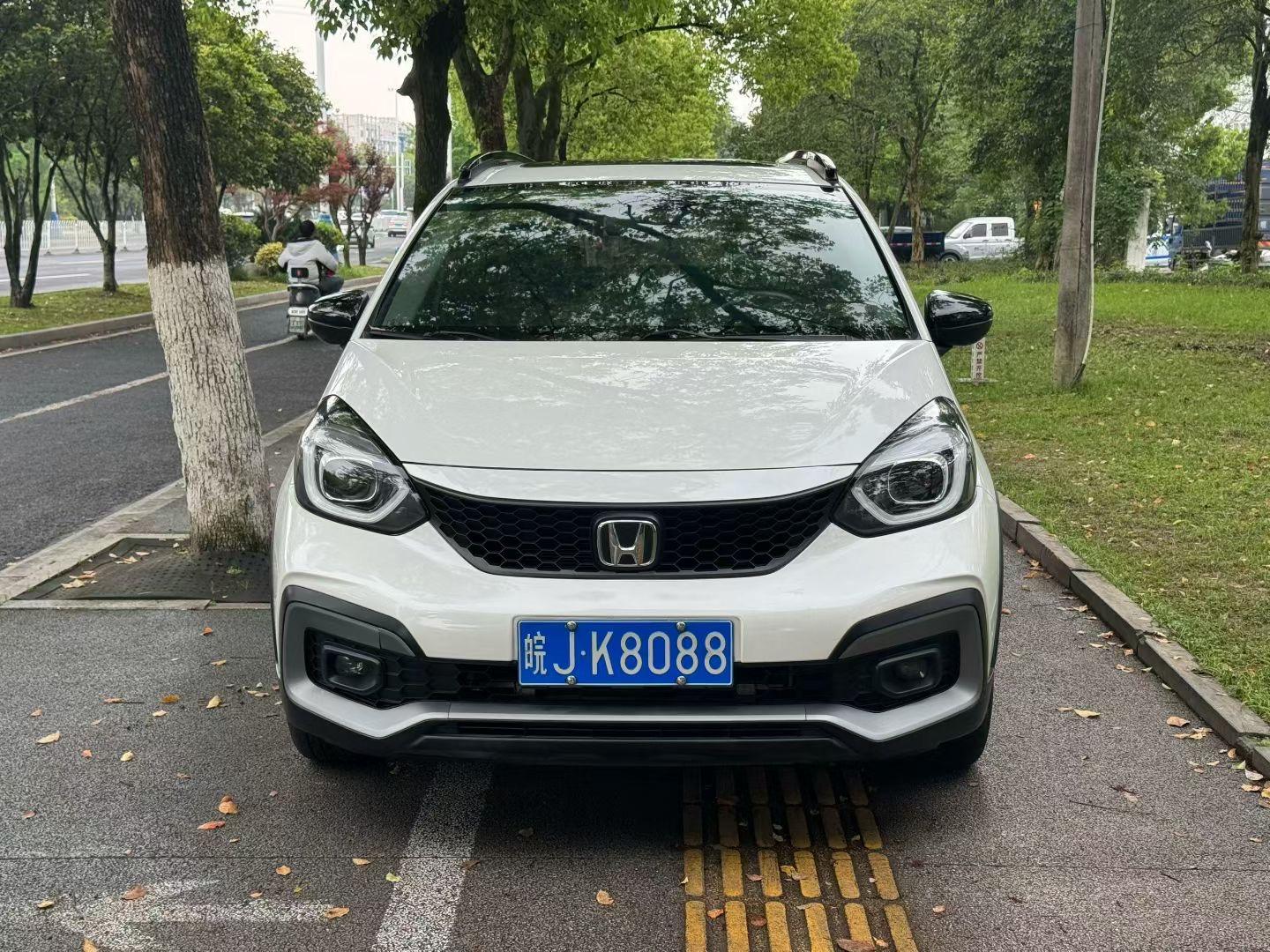 LIFE 2021 1.5L CVT CRO-S Fun Edition 2