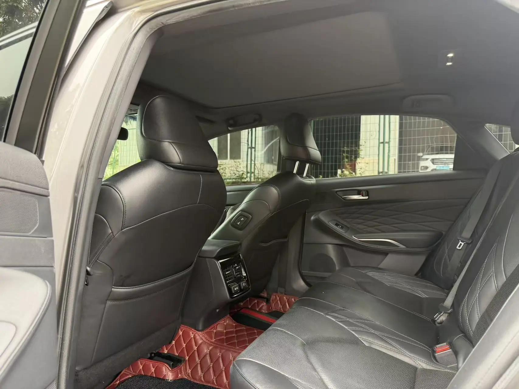 Asian dragon 2019 2.5L Touring distinguished edition national v 6