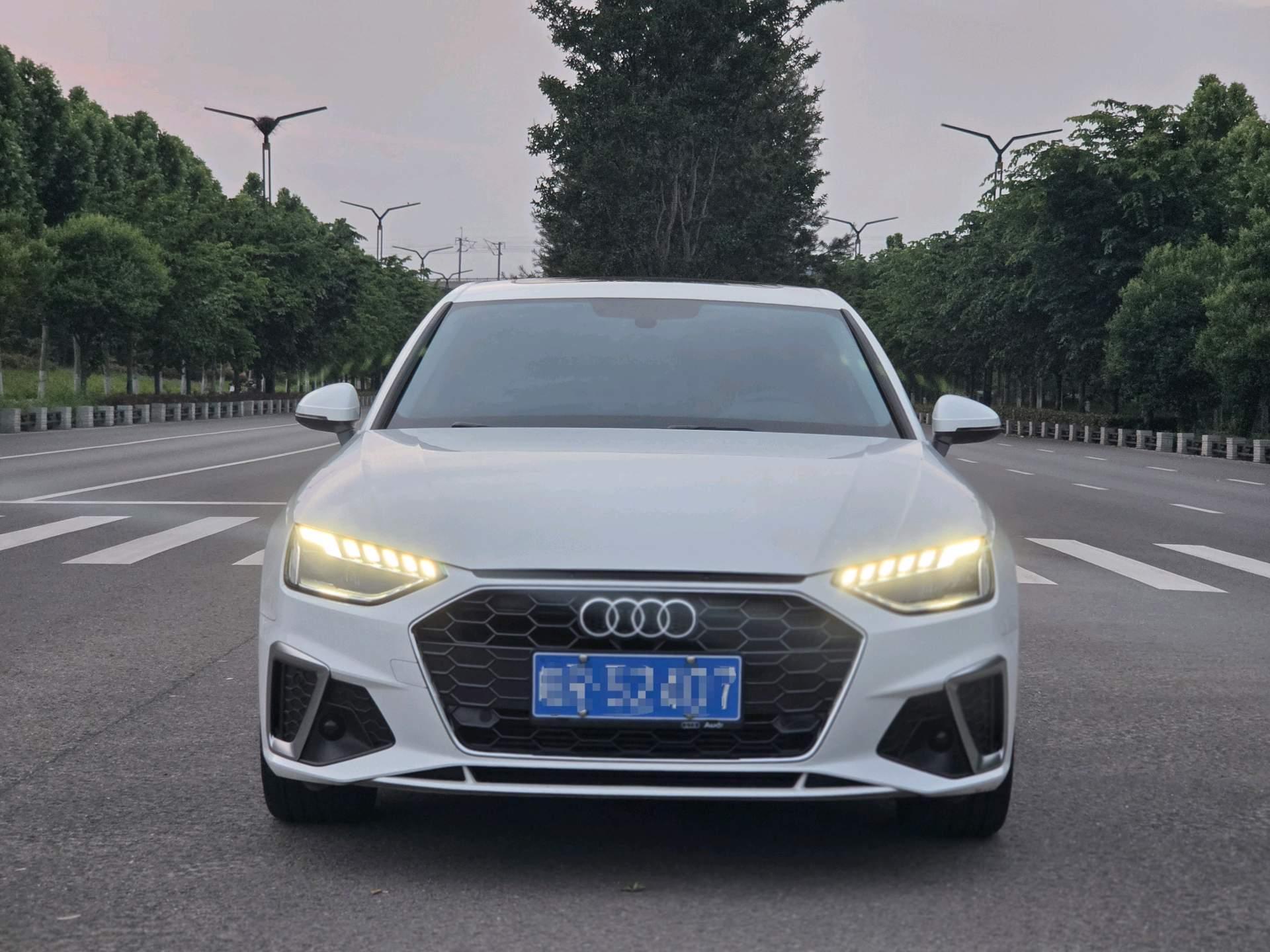 Audi A4L 2022 40 TFSI Fashion Dynamic 3