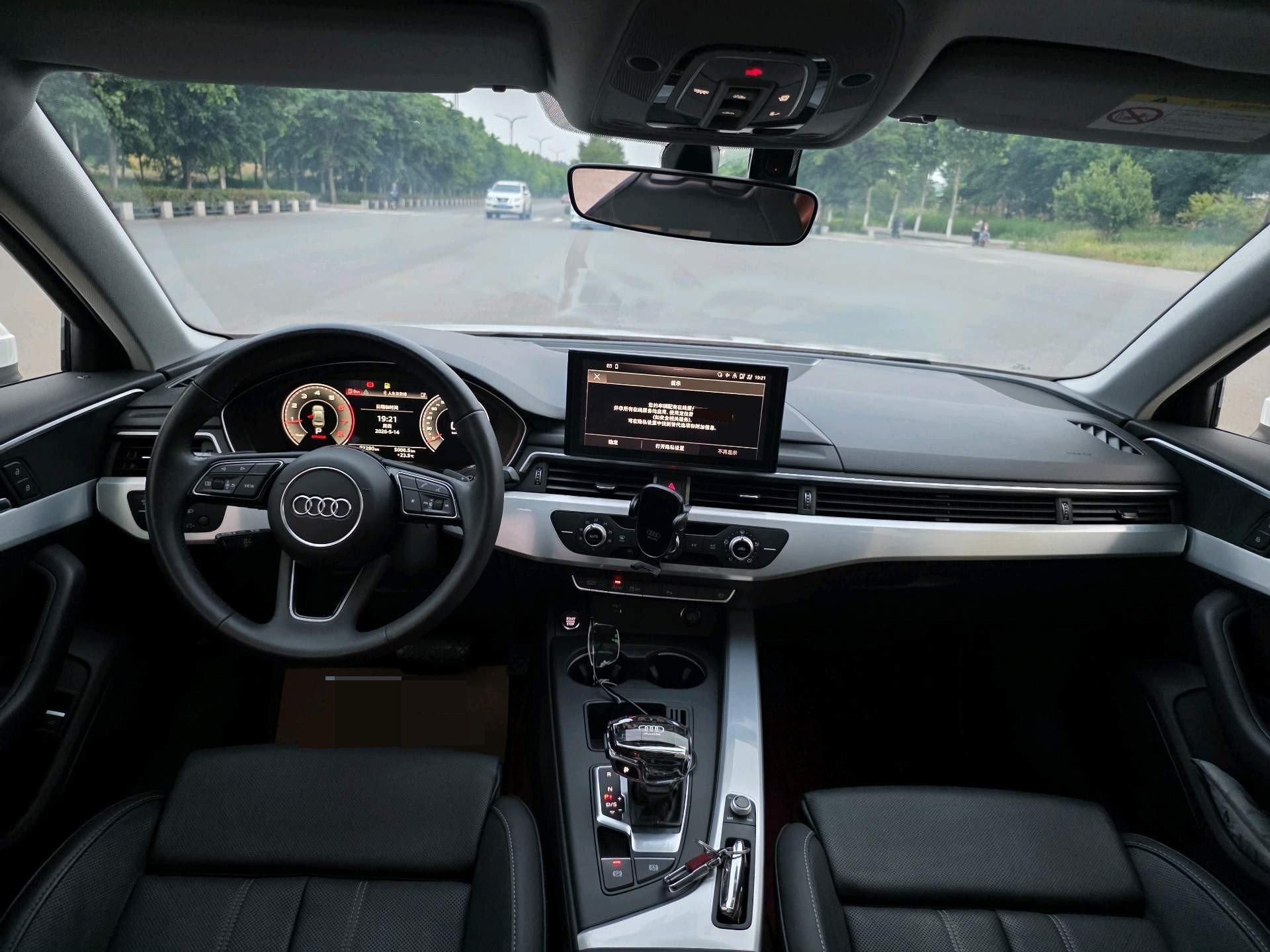 Audi A4L 2022 40 TFSI Fashion Dynamic 5