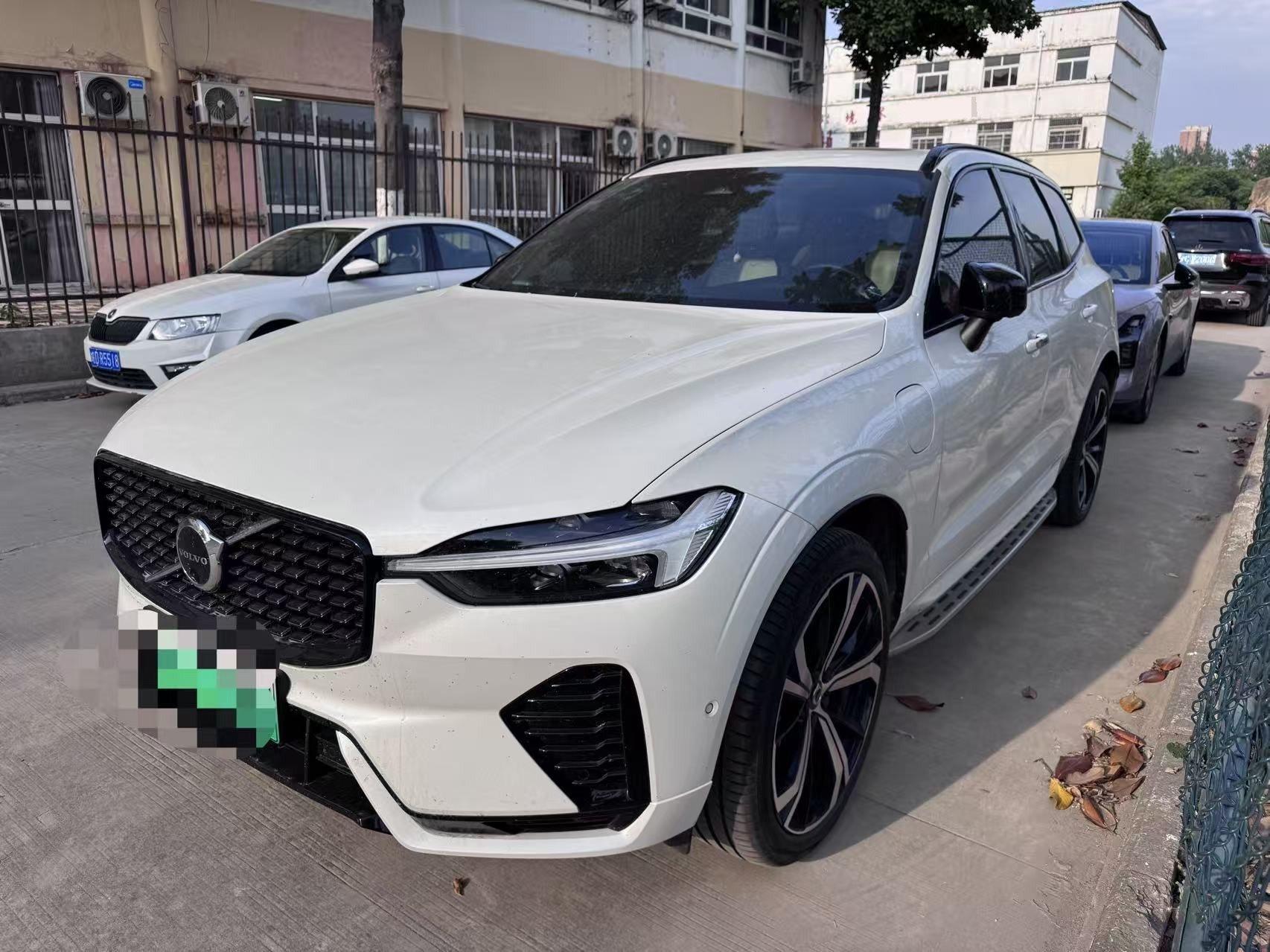 Volvo XC60 New Energy 2024 T8 Plug-in Hybrid Long Endurance Four-wheel Drive Zhiya Deluxe Edition