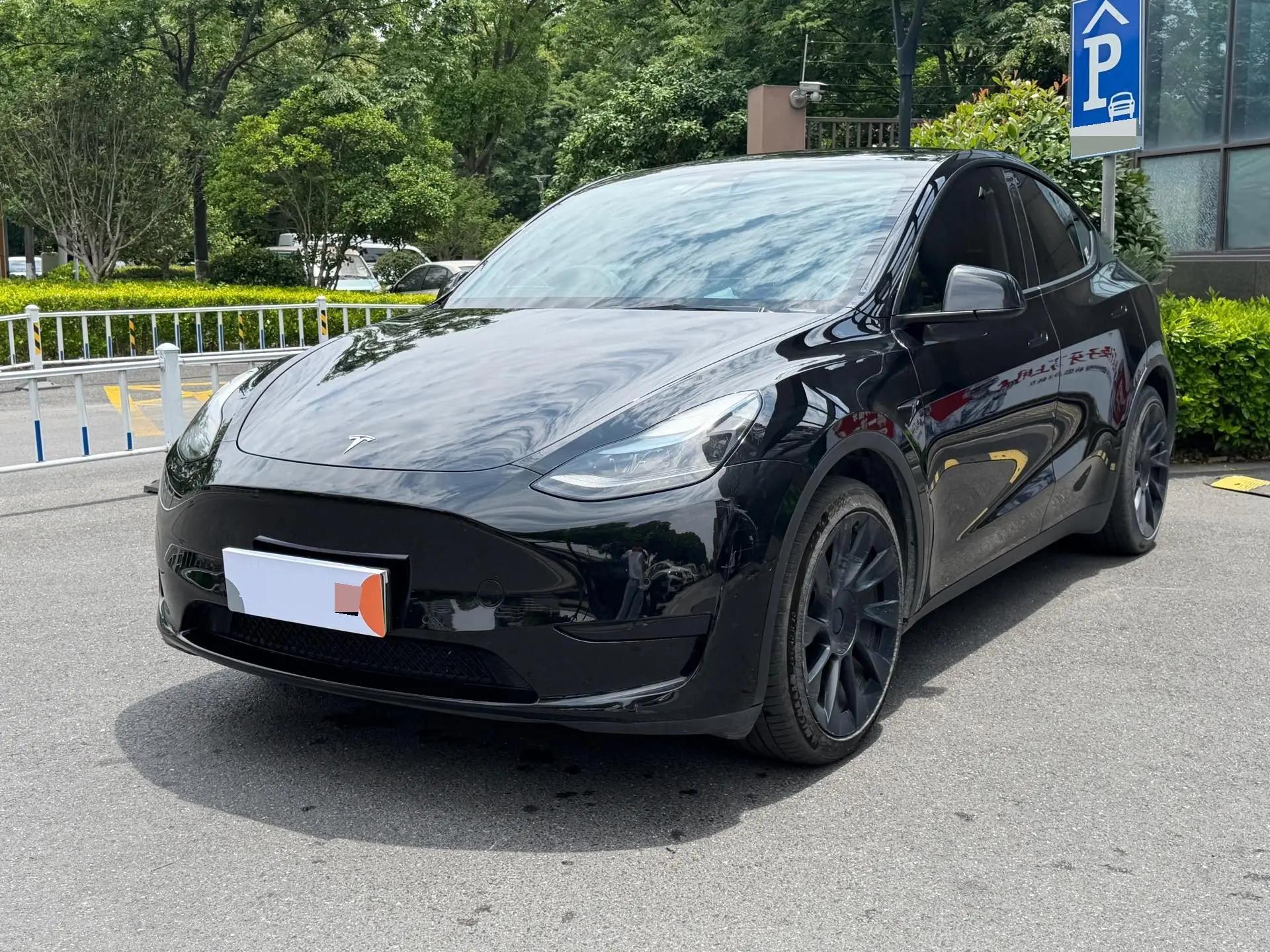 Model Y 2022 rear-wheel drive version
