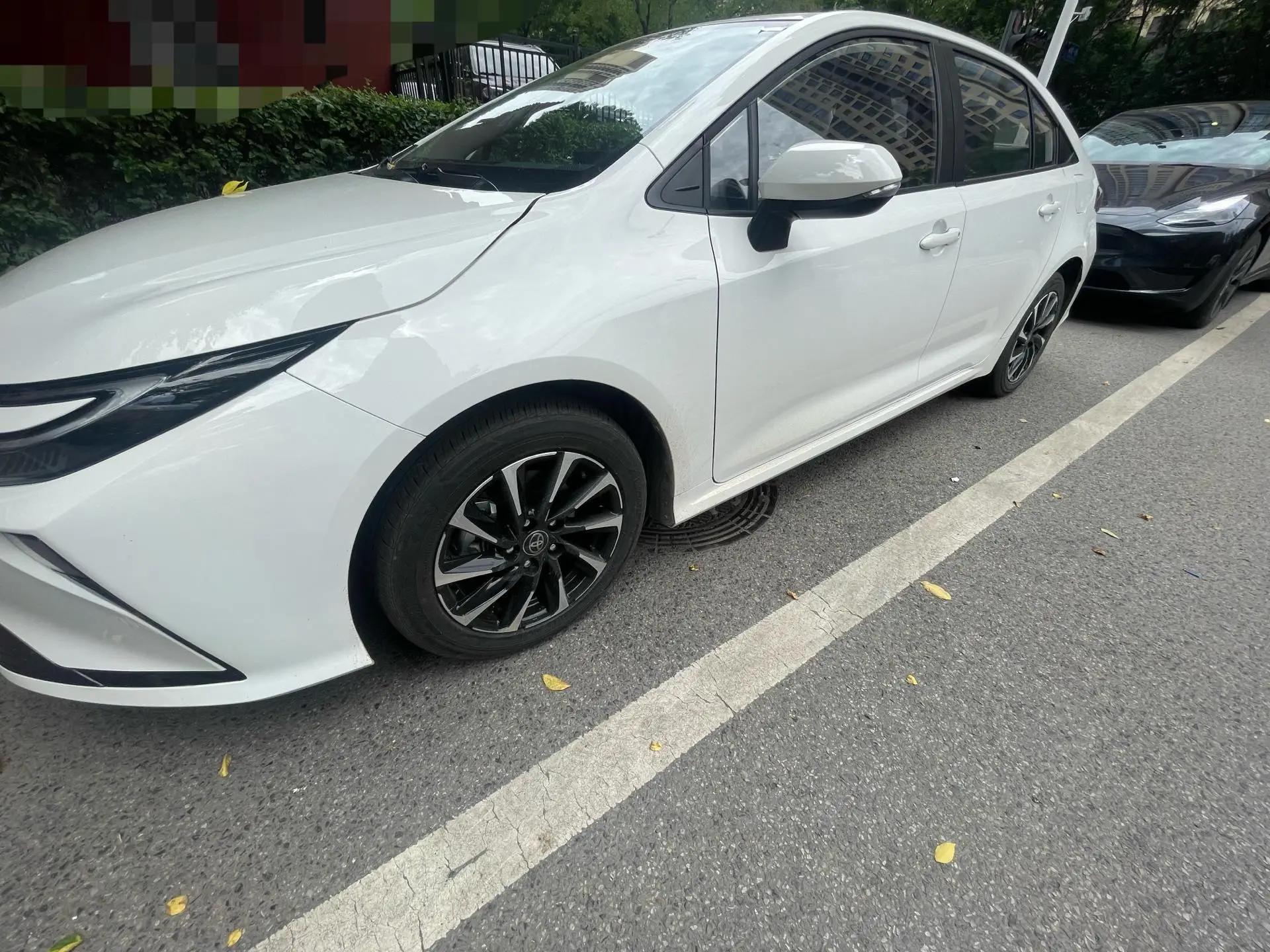 Toyota 2026 Corolla Double Engine 1.8 Stepless Elite Automatic Gear 4
