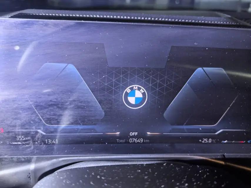 BMW 3 Series 2025 Model 330Li 2.0T M Sport Night Edition Automatic 3