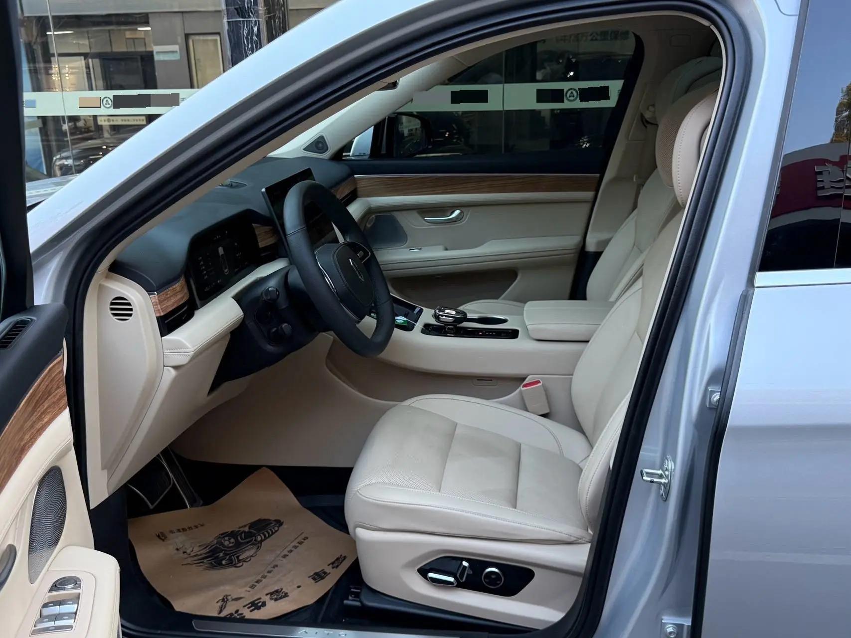 AITO 2023 AITO M5 extended range rear drive standard version automatic gear 3