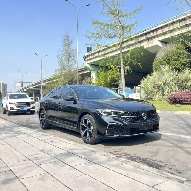 Volkswagen 2025 Passat 2.0TSI 380TSI outstanding star dragon version automatic gear 2