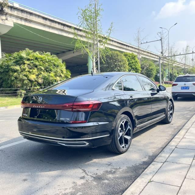 Volkswagen 2025 Passat 2.0TSI 380TSI outstanding star dragon version automatic gear 3
