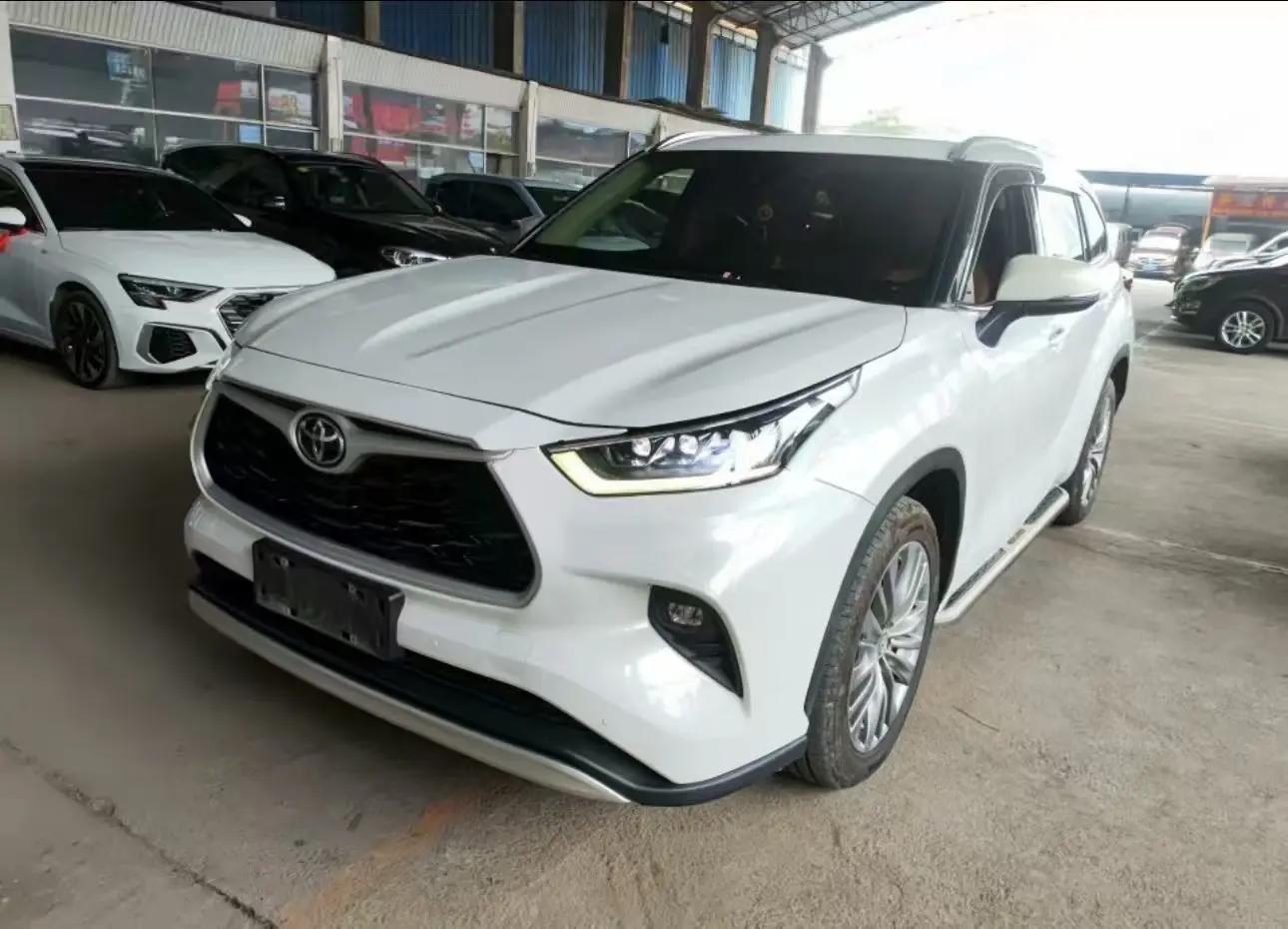 Toyota 2026 Highlander Dual Engine 2.5 Stepless Intelligent Electric Hybrid Two-Drive Elite Edition 7-seat Automatic Transmission 4