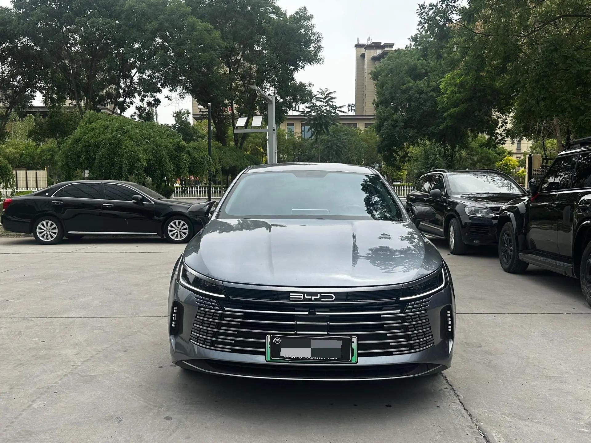 BYD 2024 Destroyer 05 DM-i 1.5 CVT Glory Edition 55KM Luxury Automatic 2