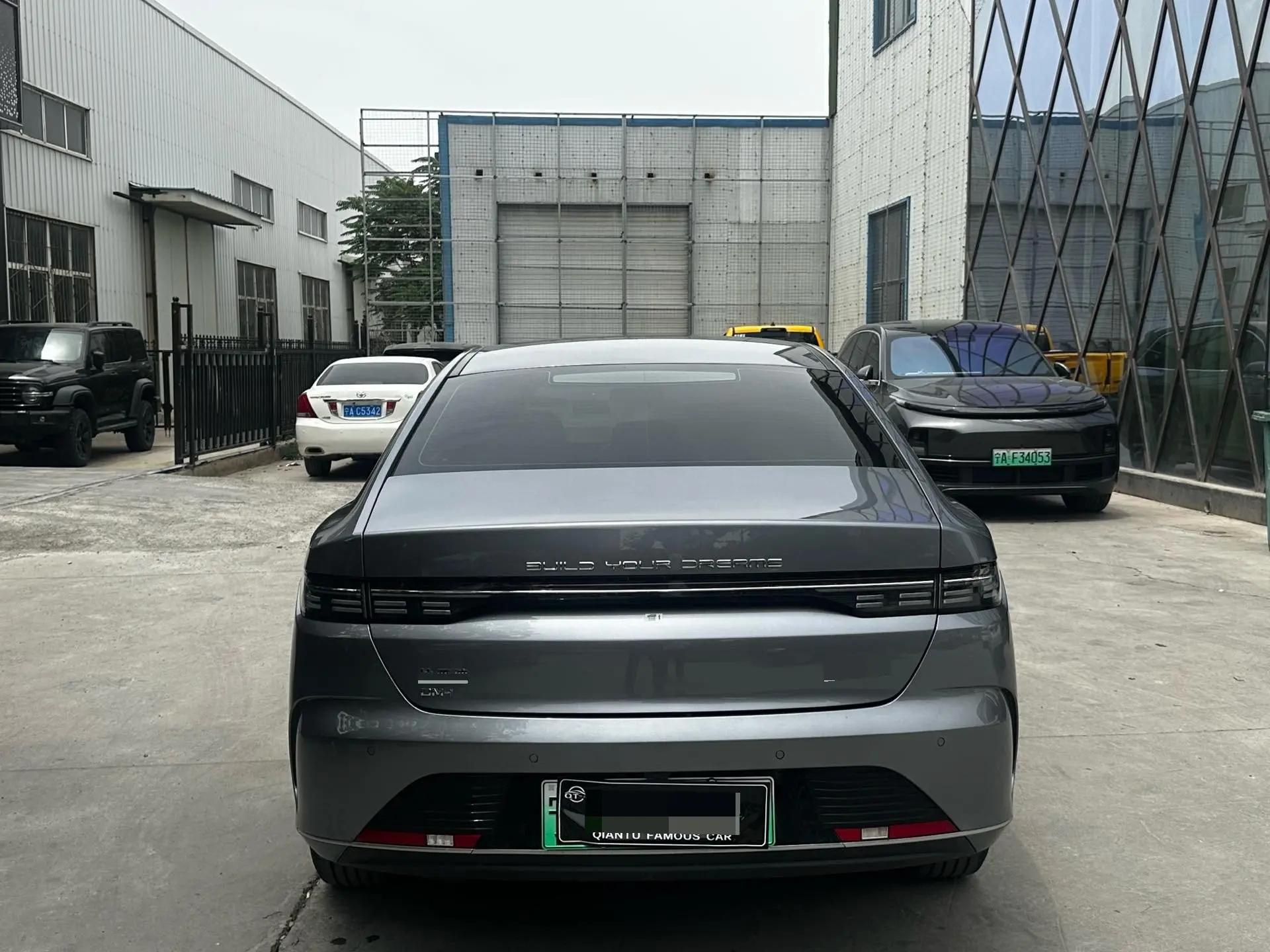 BYD 2024 Destroyer 05 DM-i 1.5 CVT Glory Edition 55KM Luxury Automatic 7