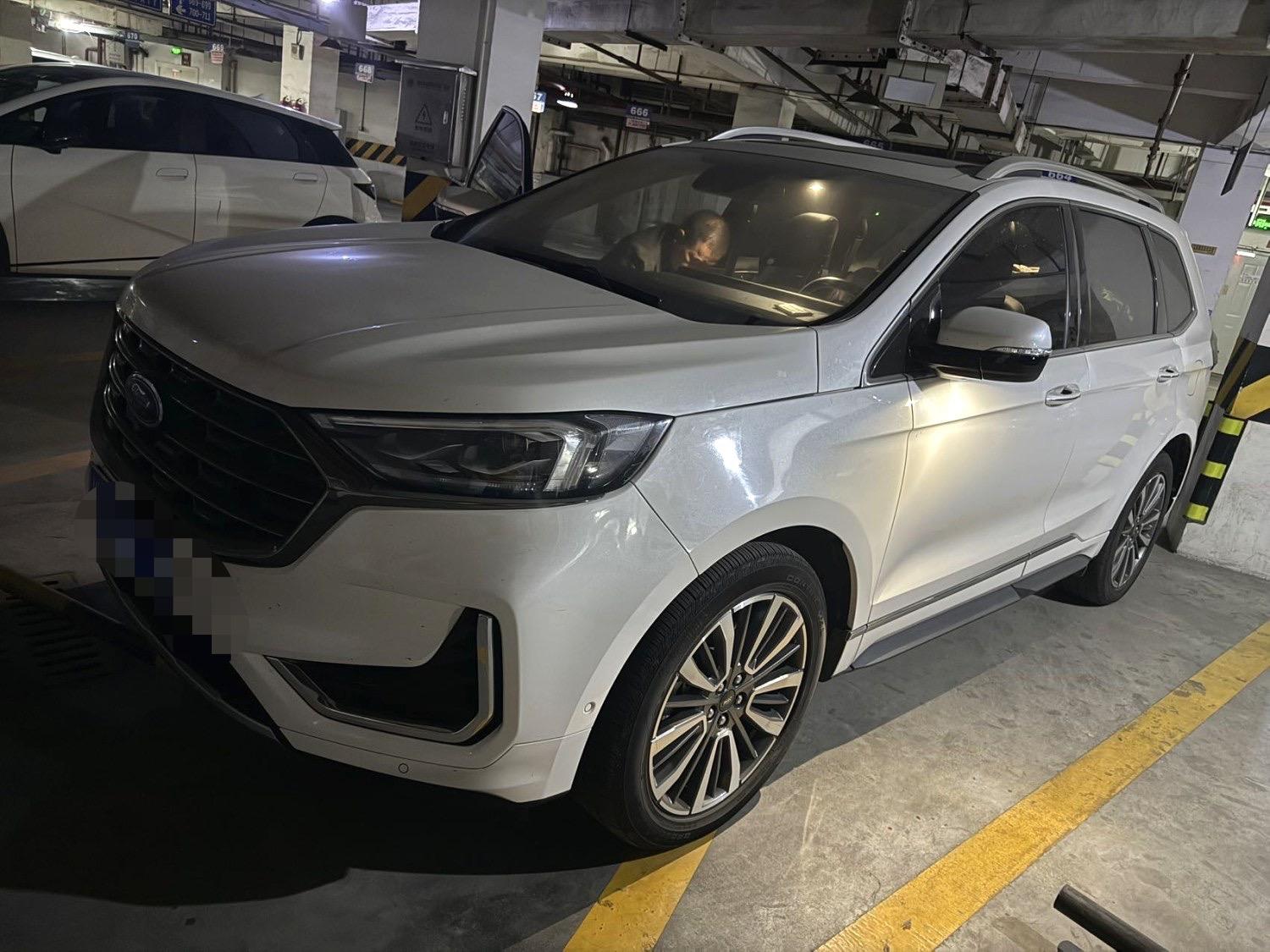 Ruijie 2021 PLUS EcoBoost 245 4-wheel drive Zunrui 7-seat