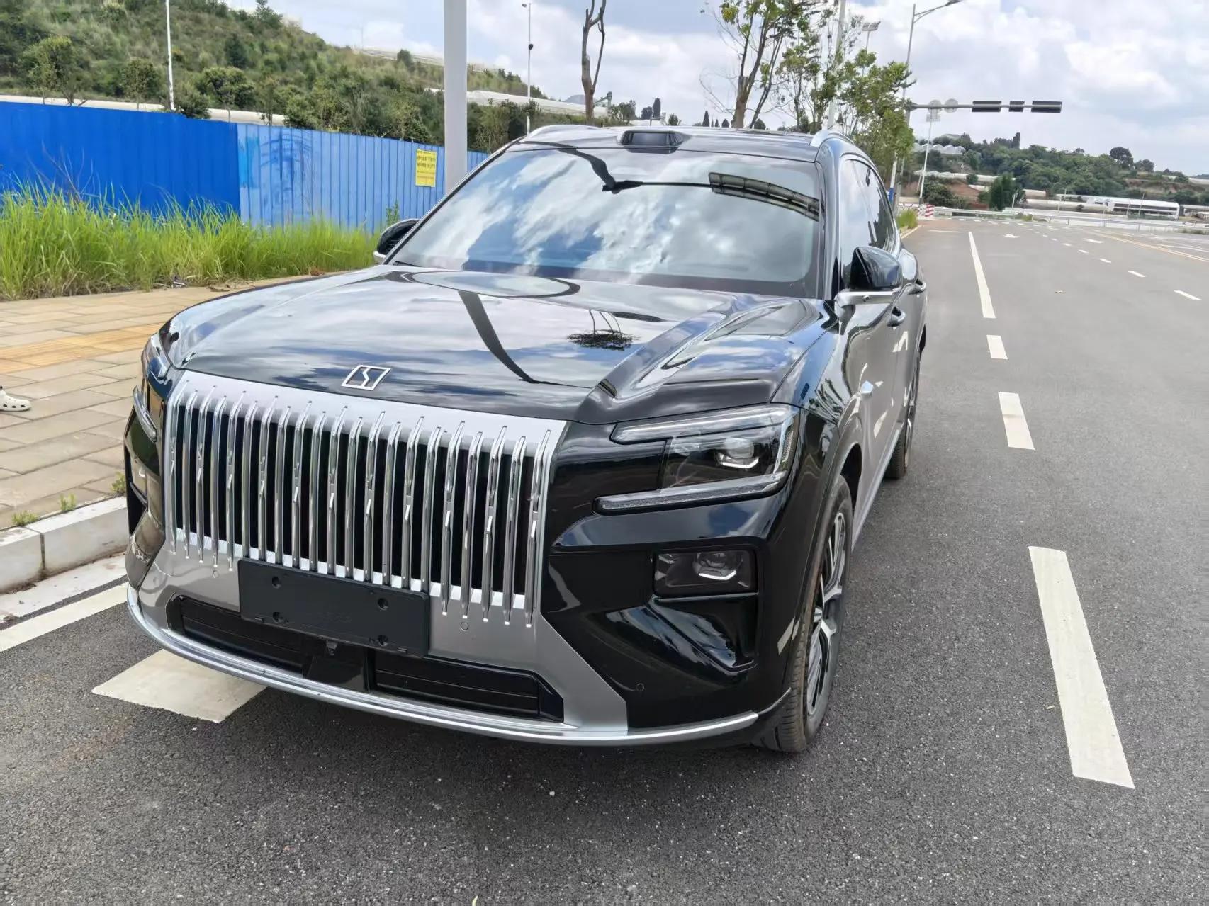 极氪 2026款 极氪8X 2.0T Max版 70kWh 自动挡 3
