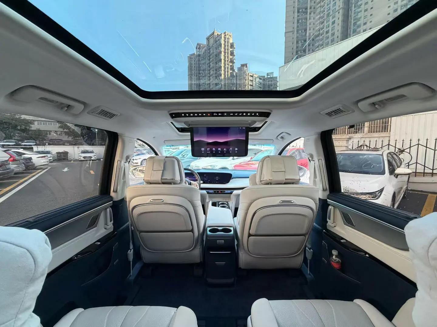 Buick GL8 New Energy 2024 Lu Zun Luxury Edition 7 8