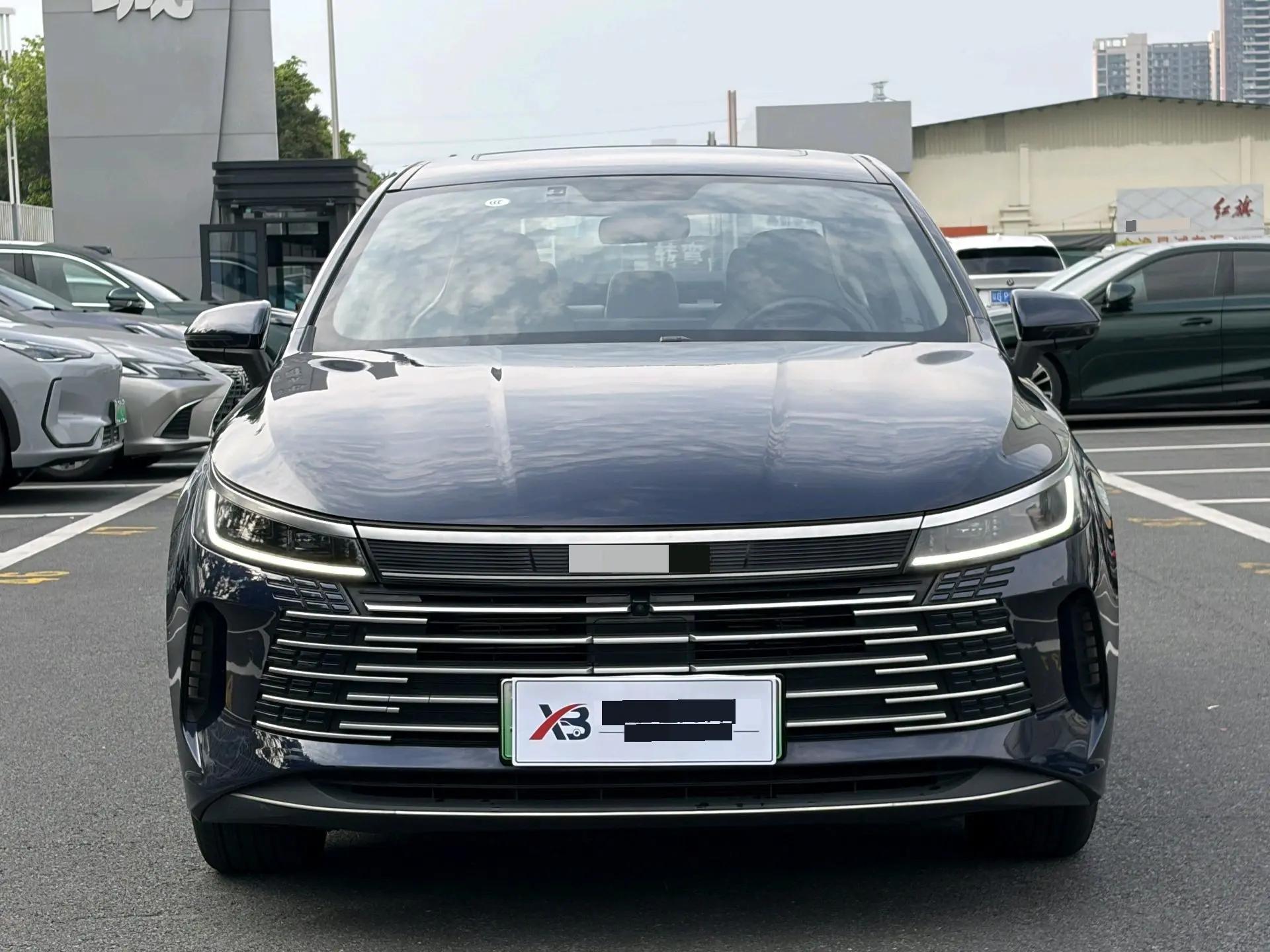 BYD 2023 destroyer 05 DM-i 1.5 stepless 120KM champion luxury automatic gear 4