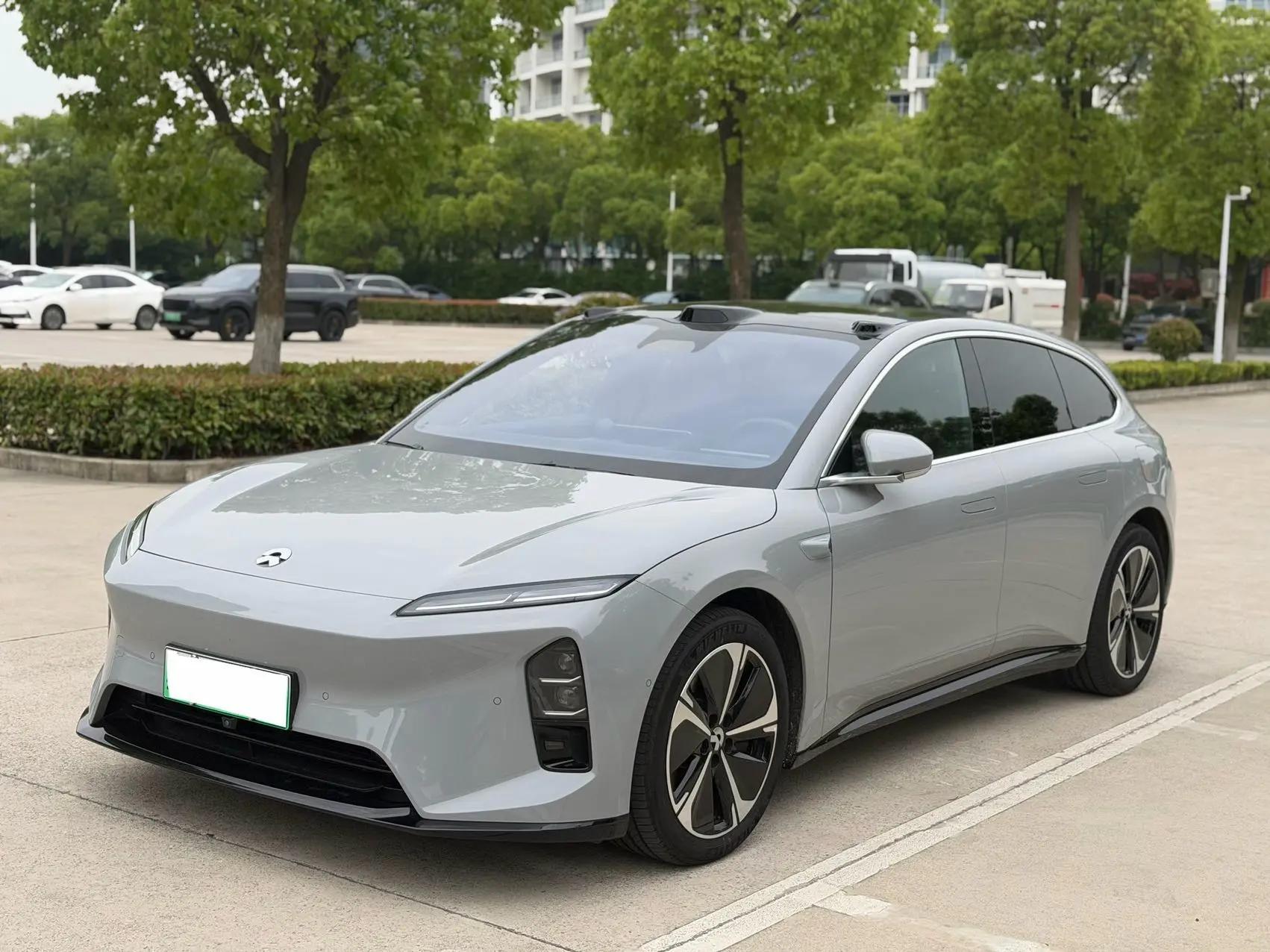 NIO 2025 ET5T 75kWh Touring automatic