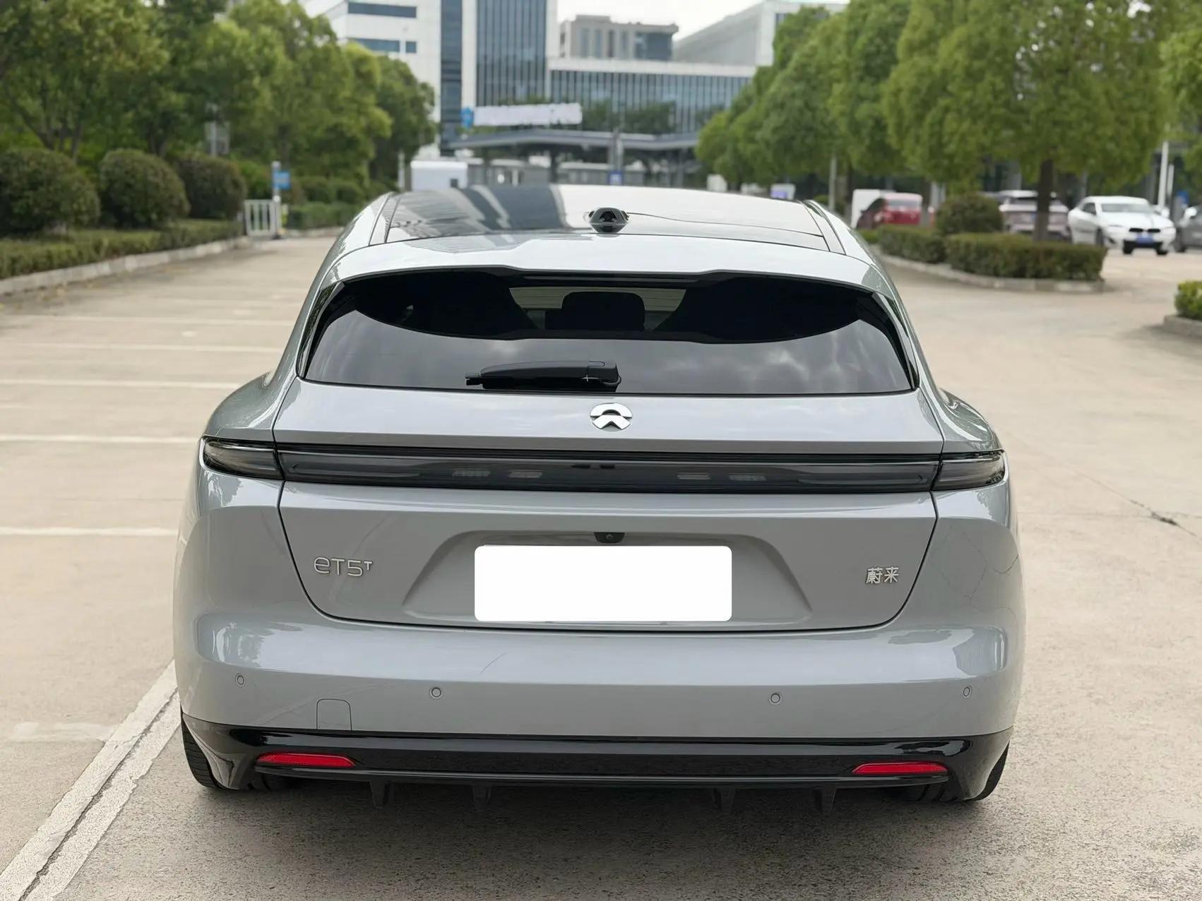 NIO 2025 ET5T 75kWh Touring automatic 6