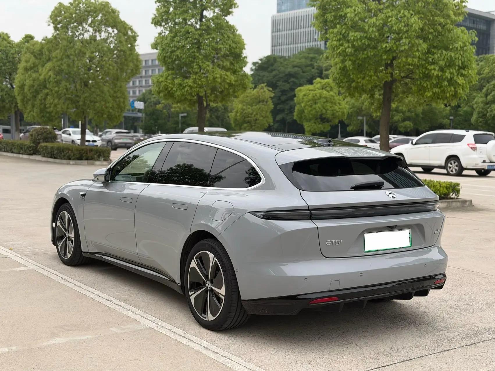 NIO 2025 ET5T 75kWh Touring automatic 7