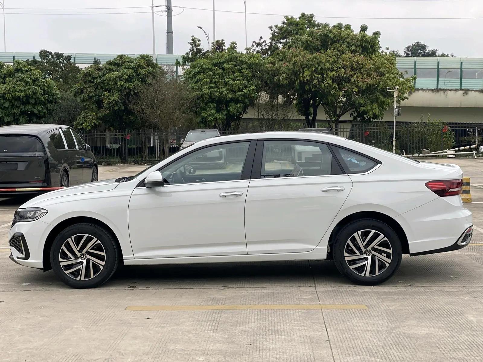 Volkswagen 2024 Lavida 1.5 Starry Sky 5 Million Edition Automatic 3