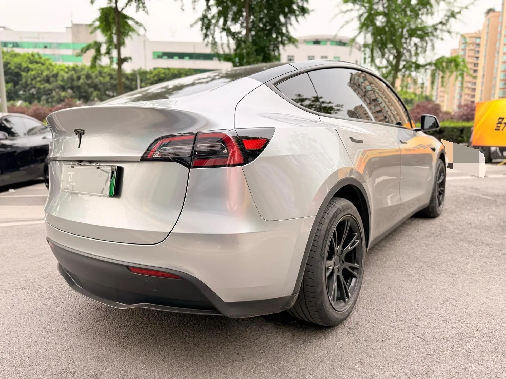 Model Y 2022 rear-wheel drive version 3