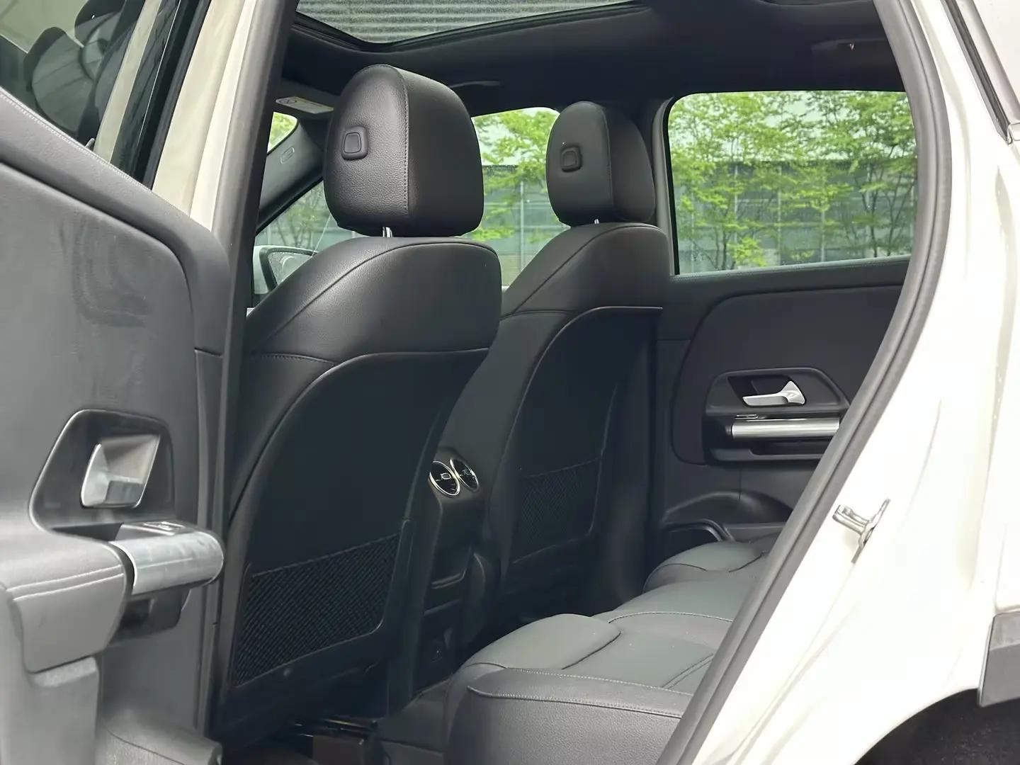 Mercedes Benz GLA 2022 GLA 200 14