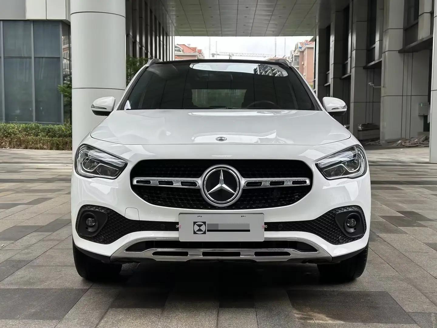 Mercedes Benz GLA 2022 GLA 200 2