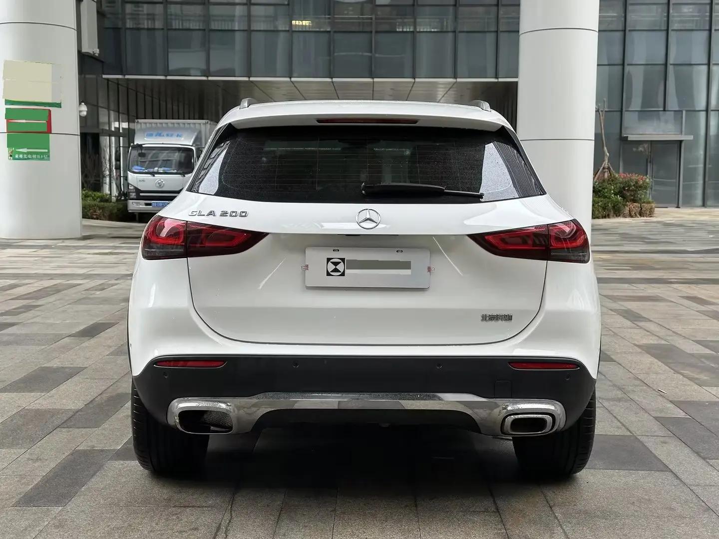 Mercedes Benz GLA 2022 GLA 200 4