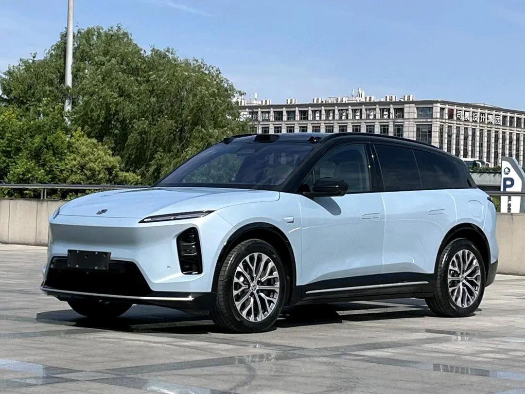 NIO 2025 ES6 75kWh Automatic