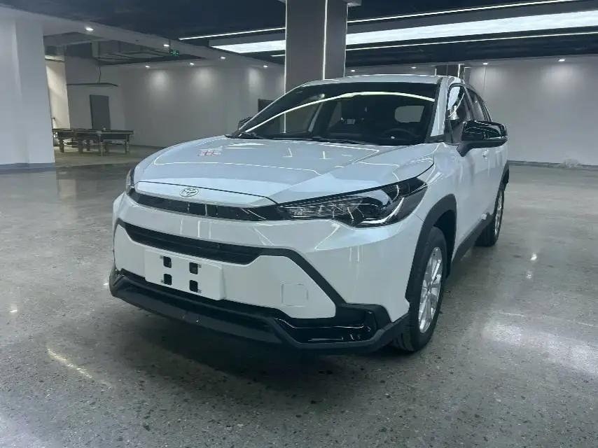 Toyota 2026 model Frontlander 2.0 CVT Comfort Edition, automatic transmission