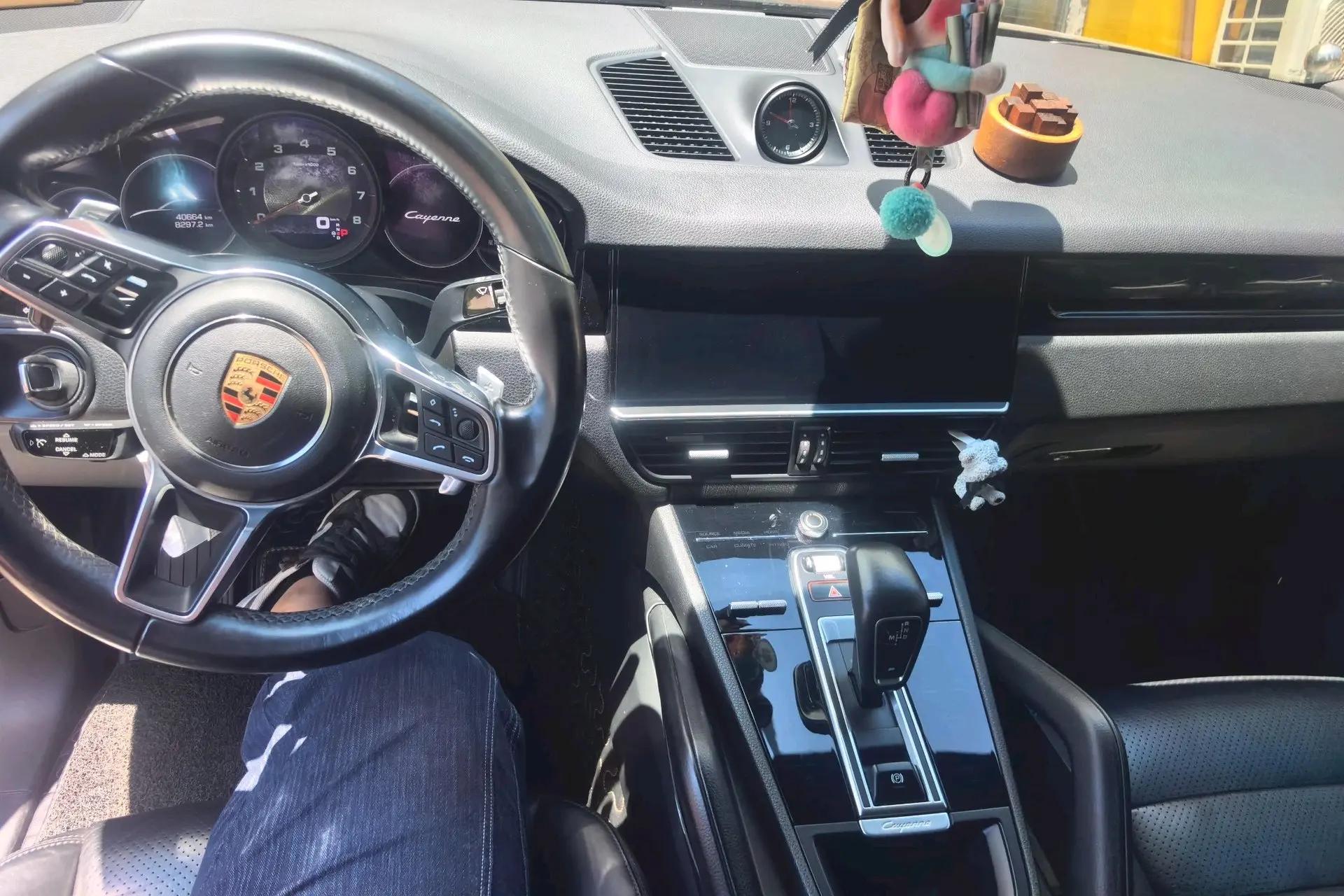 Porsche Cayenne (Imported) 2018 Cayenne 3.0T US Edition Automatic Gear 4