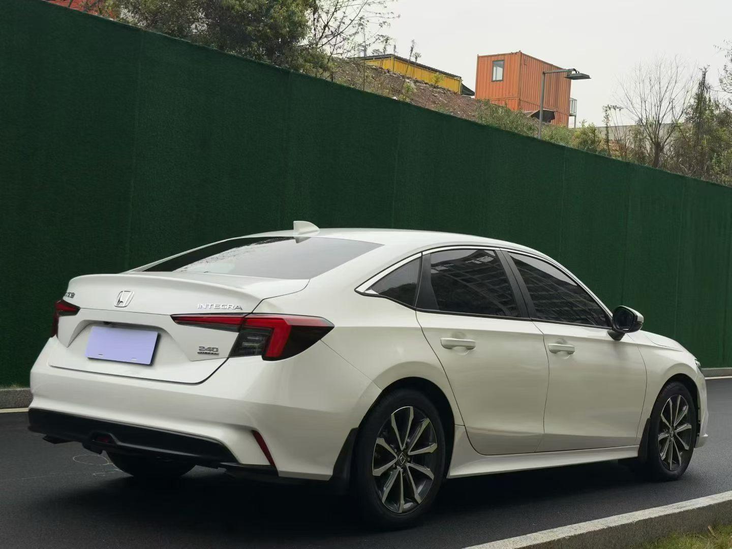 Honda 2023 Civic 1.5T CVT 240TURBO Technology Edition Automatic 4