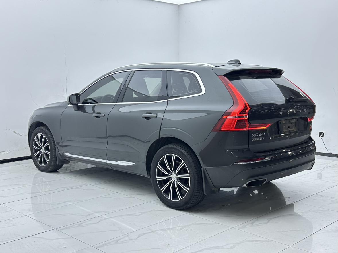Volvo XC60 2020 T5 4WD Zhiyuan Deluxe Edition 3