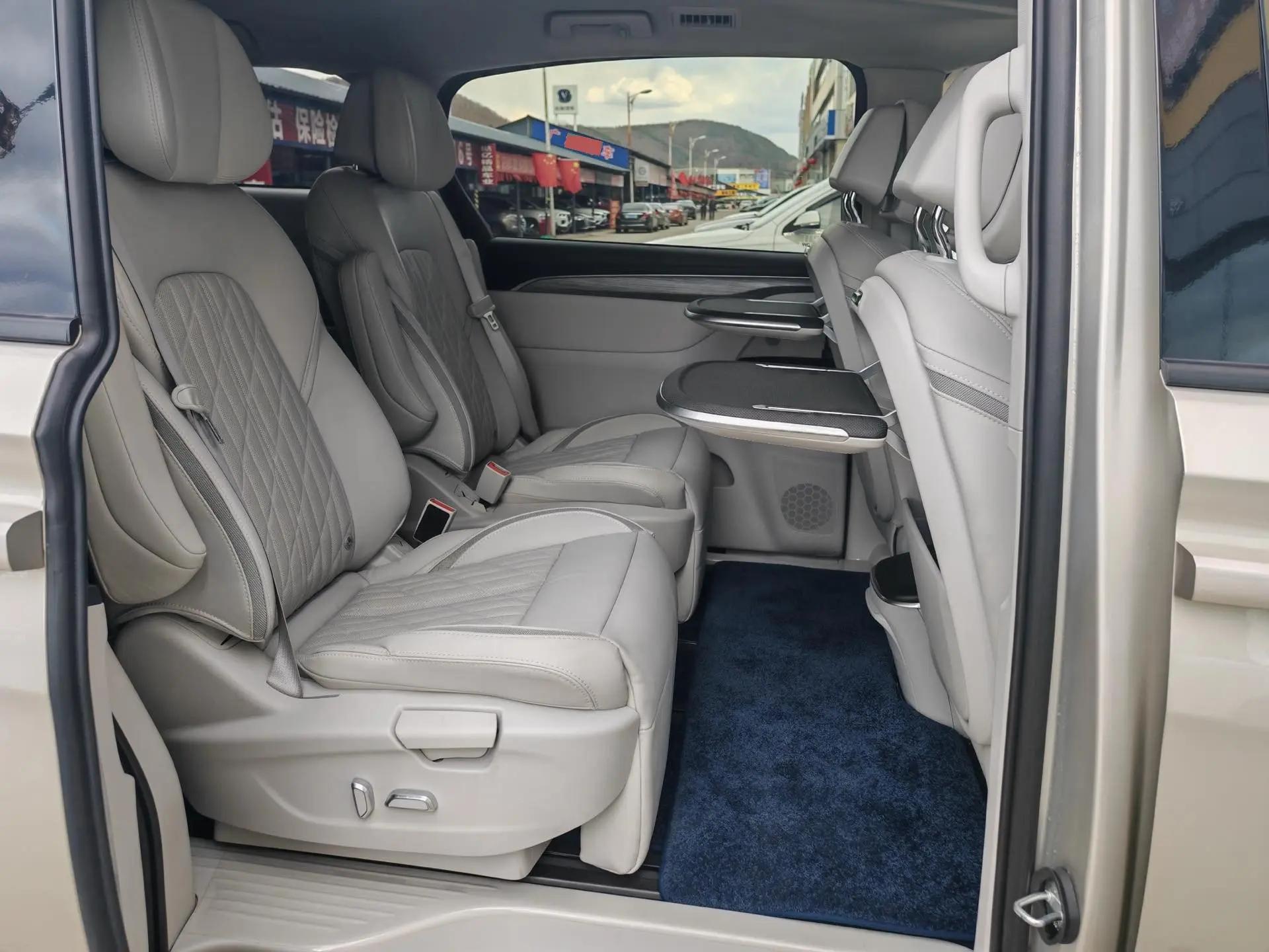 Buick GL8 2023 ES Lu Zun 653T Premium 6