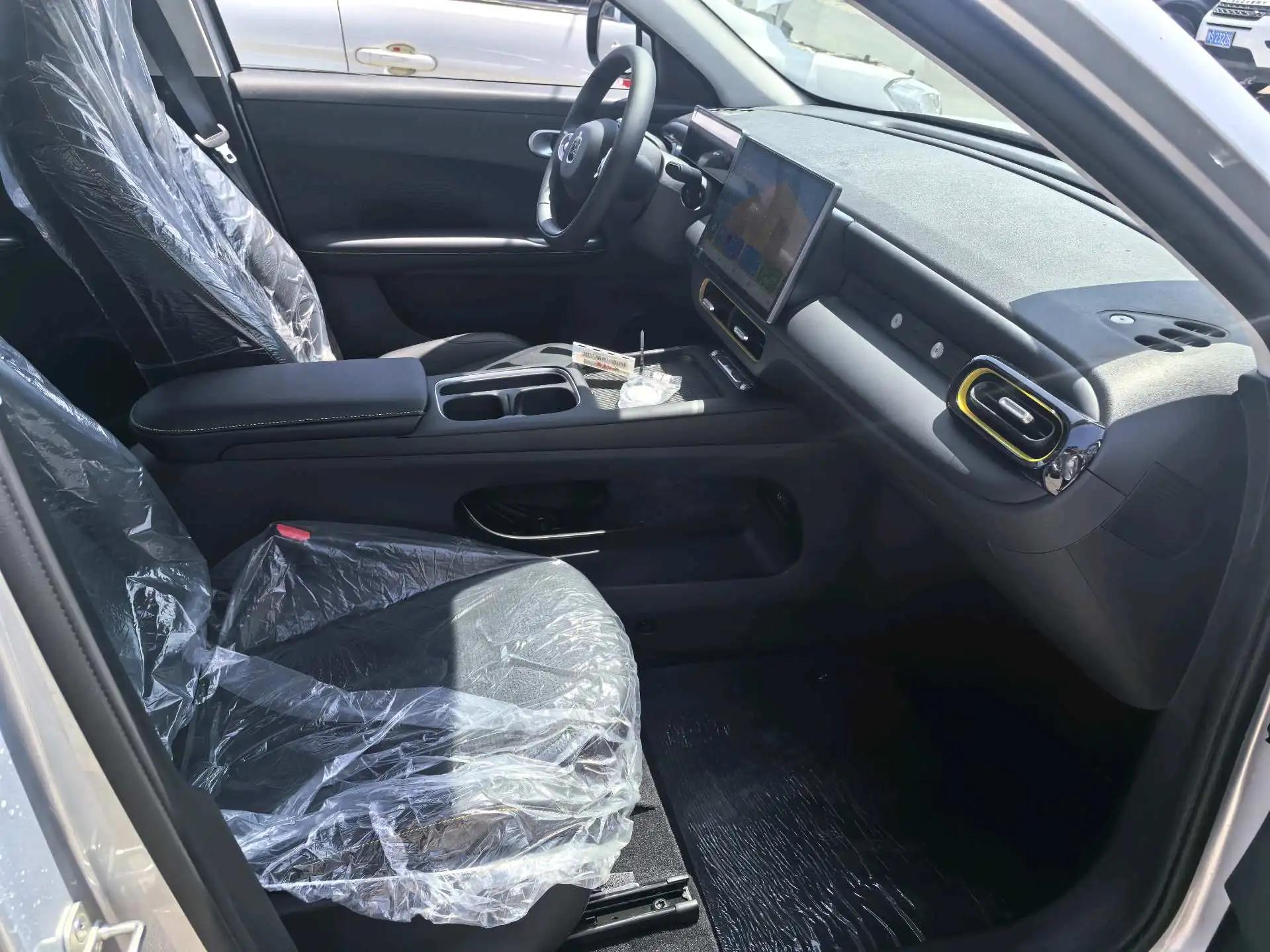 Chery 2026 QQ3 EV 310 Love Edition Automatic Gear 2