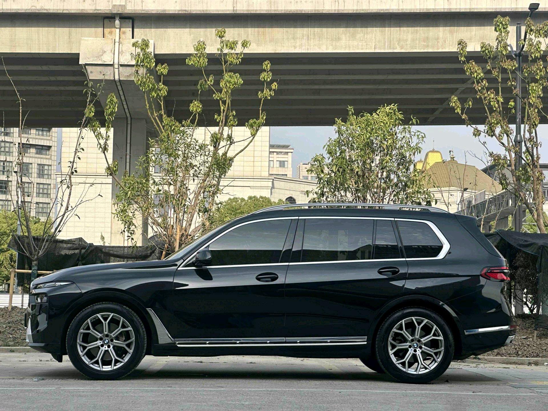 BMW X7 (Imported) 2024 X7 xDrive40i 48V 3.0T Leading Luxury Suit Automatic Gear 4