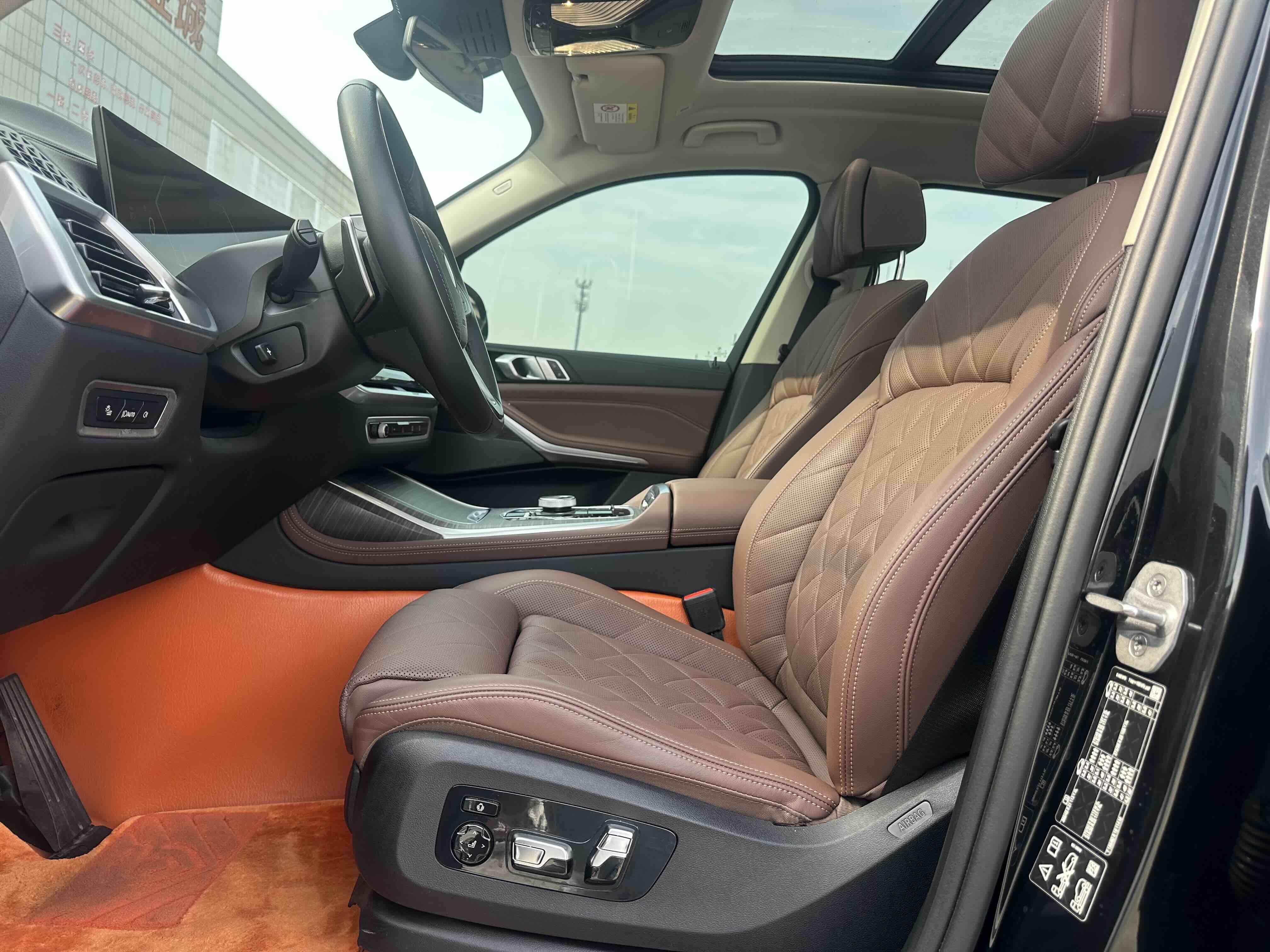 BMW X7 (Imported) 2024 X7 xDrive40i 48V 3.0T Leading Luxury Suit Automatic Gear 9