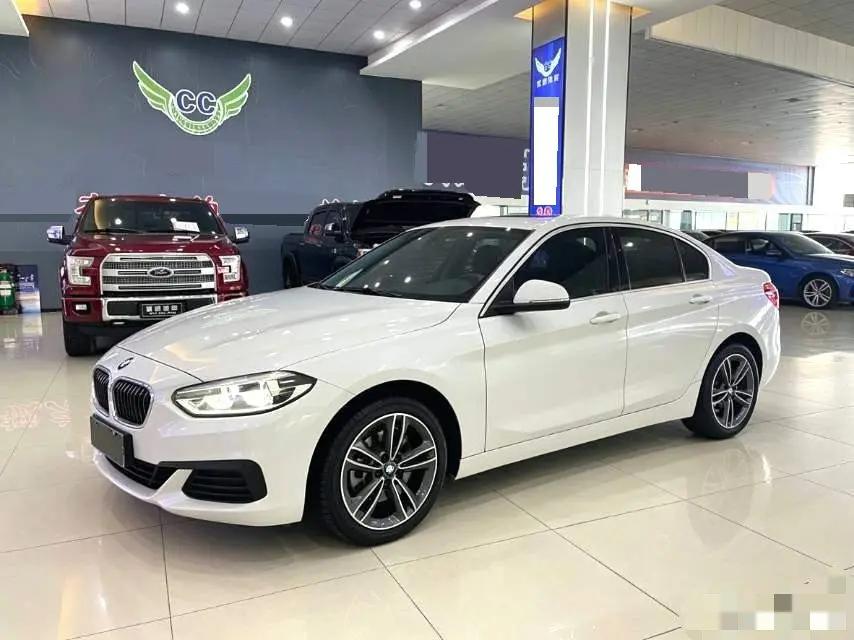 BMW 1 Series 2020 120i Fashion