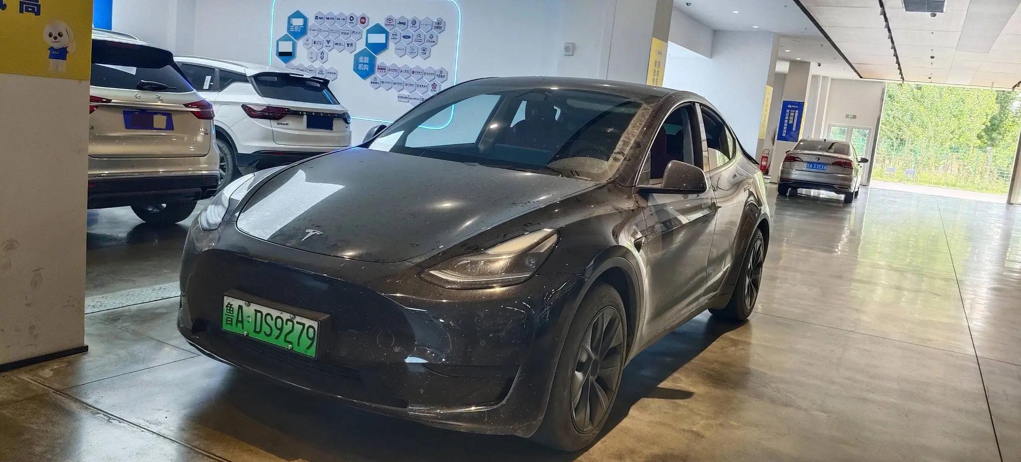 Model Y 2023 rear-wheel drive version