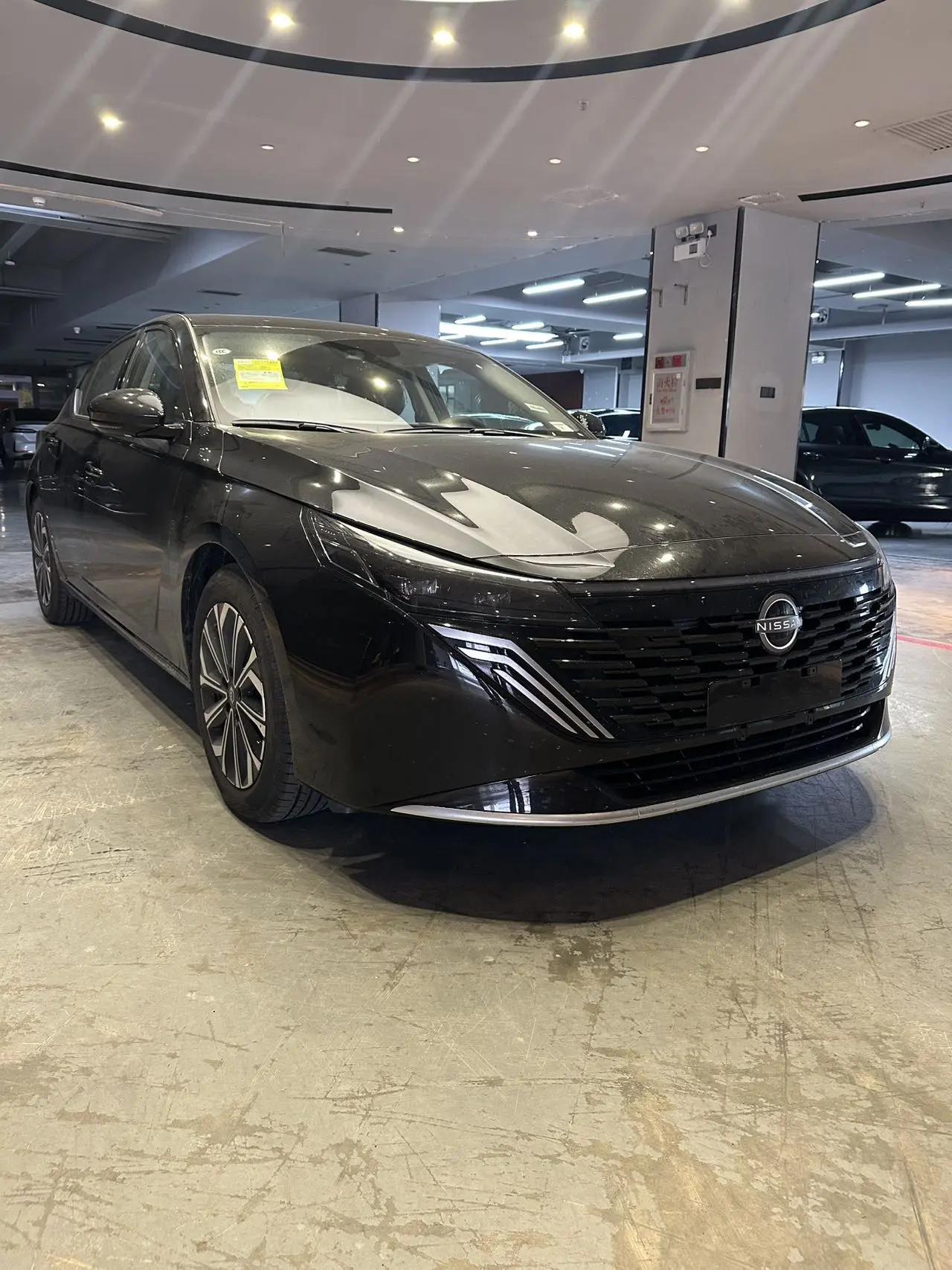 Nissan 2026 Teana 2.0 Stepless Hongmeng Cockpit Super Comfortable Automatic Gear 2