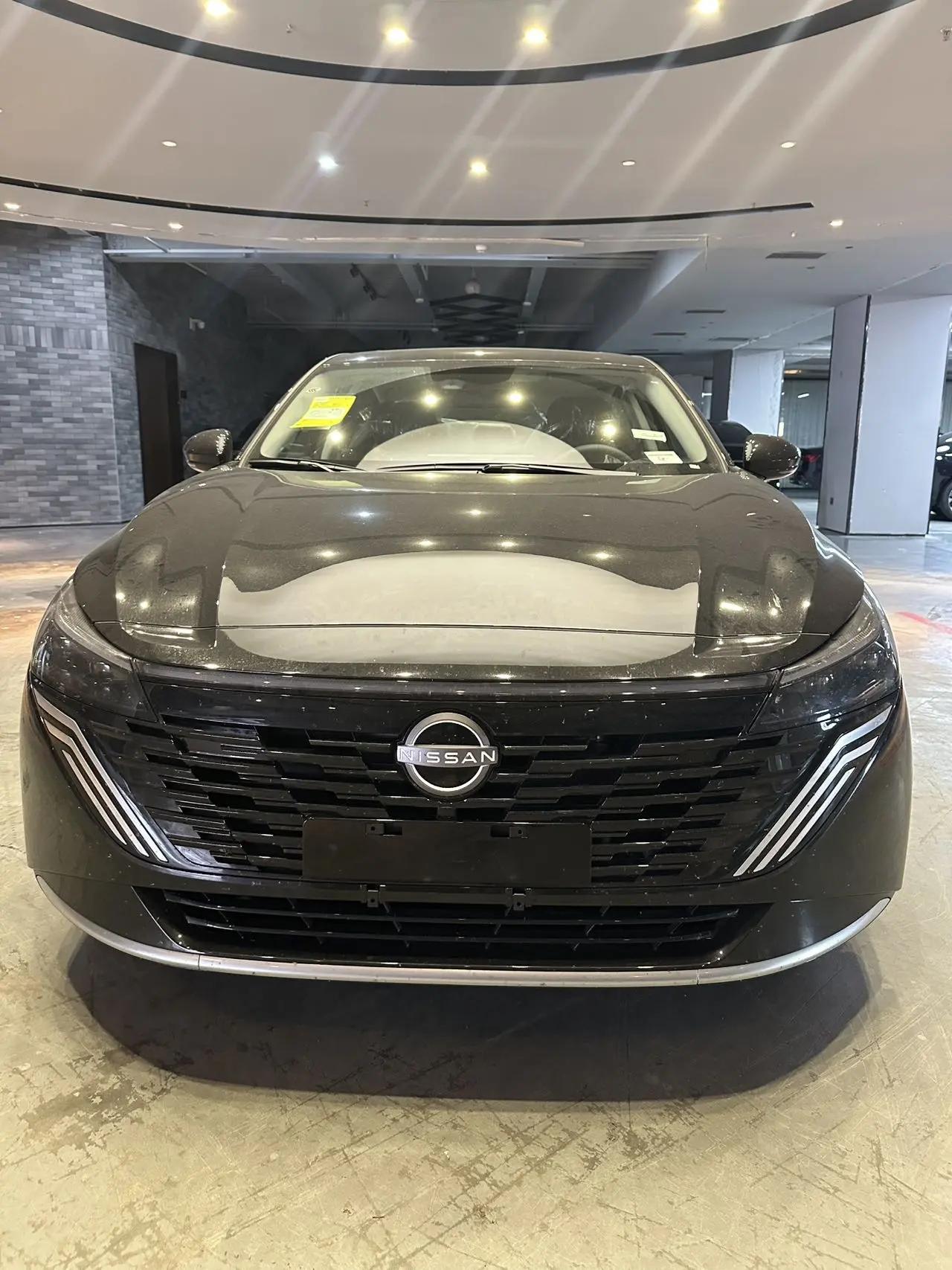 Nissan 2026 Teana 2.0 Stepless Hongmeng Cockpit Super Comfortable Automatic Gear 3