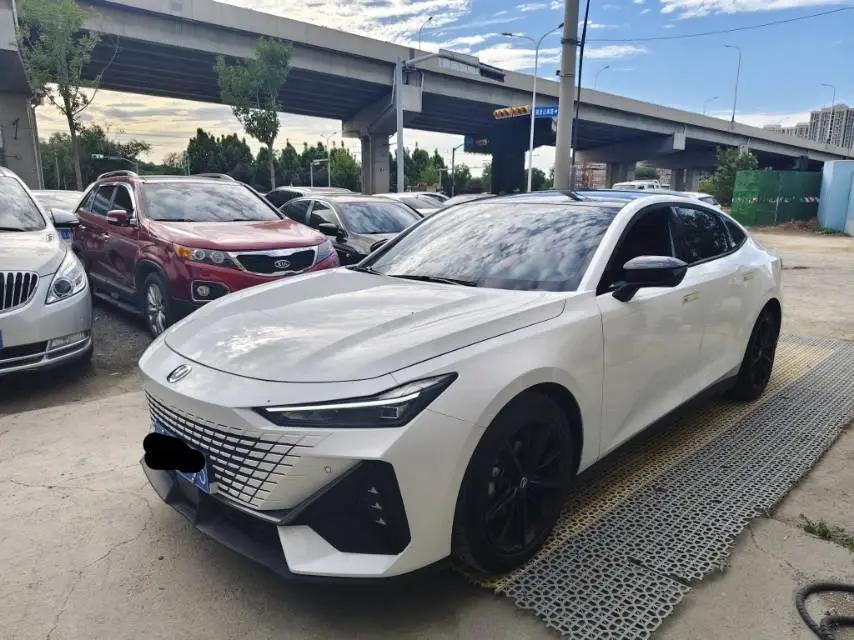 Open image lightbox: ChangAn 2023 UNI-V 1.5T Prestige Automatic