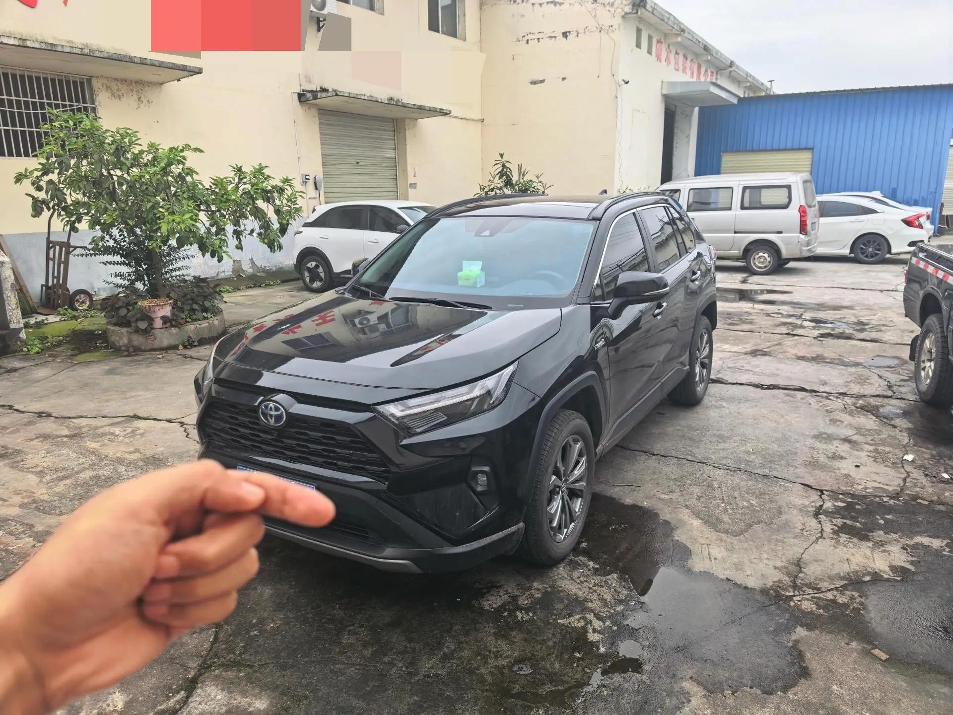 Toyota 2024 RAV4 Rongfang Dual Engine 2.5 Stepless Two-Drive Elite Plus Edition Automatic Gear