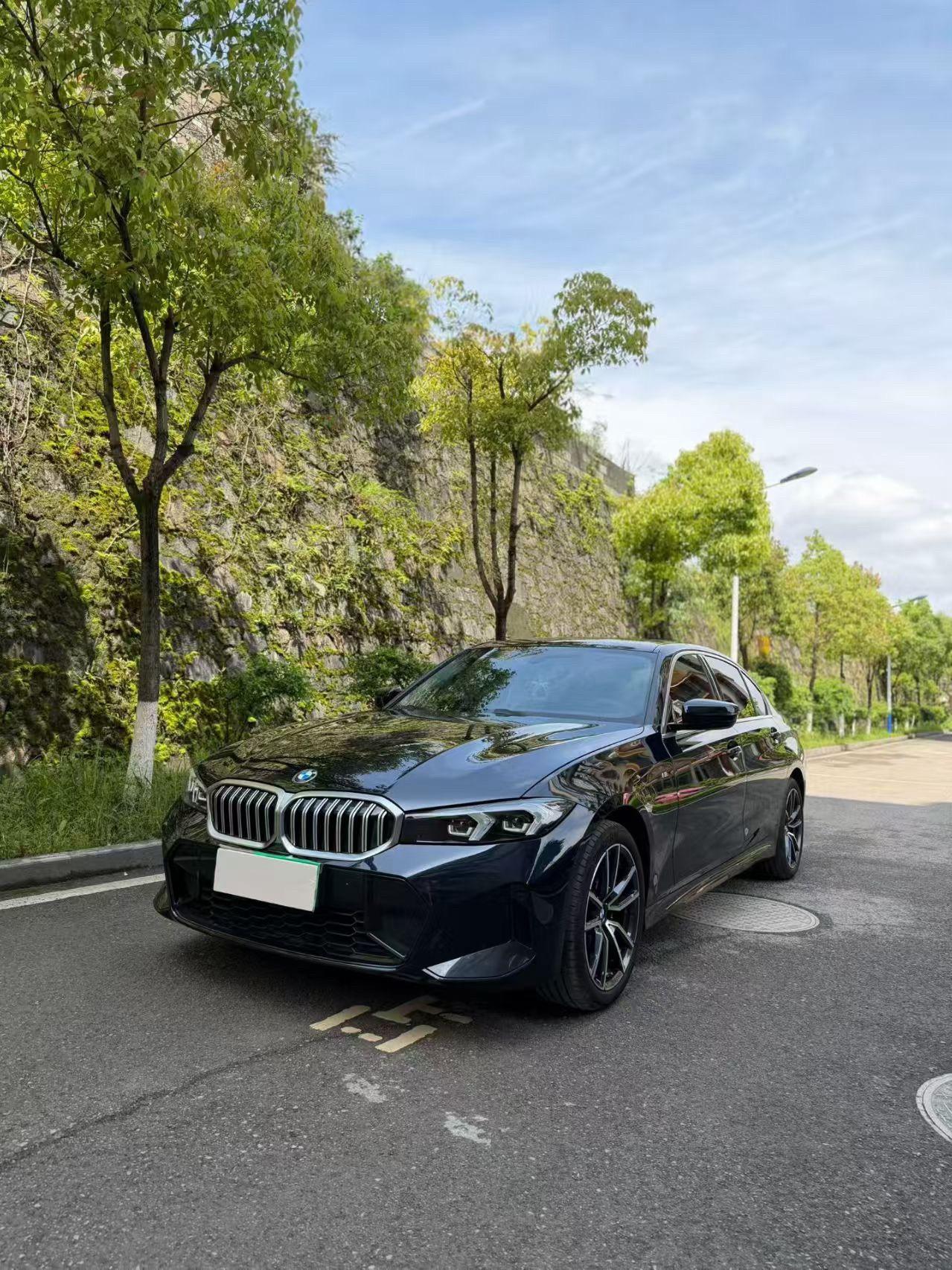 BMW 3 Series 2024 Model 320Li 2.0T M Sport Package Automatic